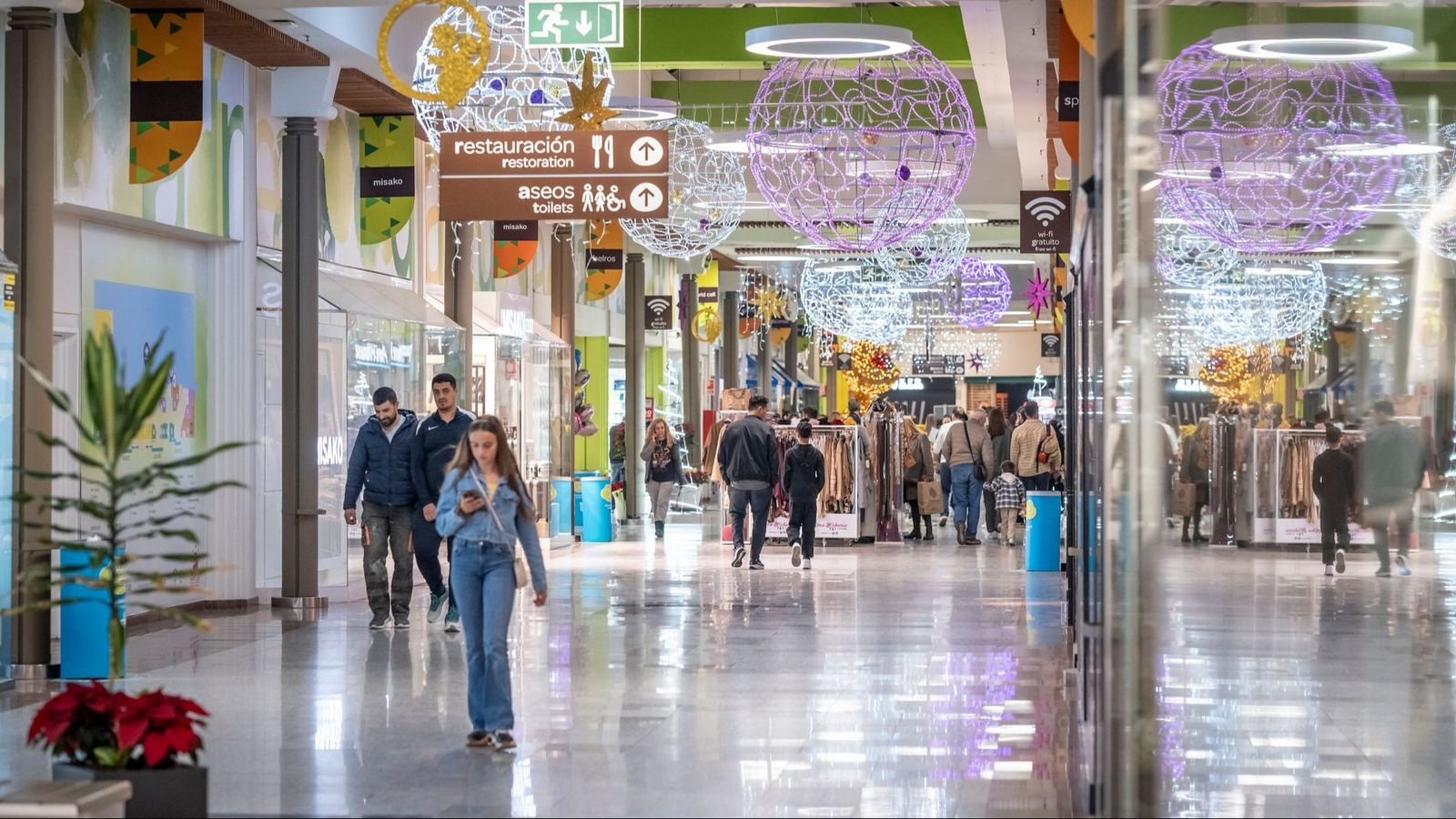 El centro comercial Gran Sur, en La Línea de la Concepción, durante las fiestas de Navidad.