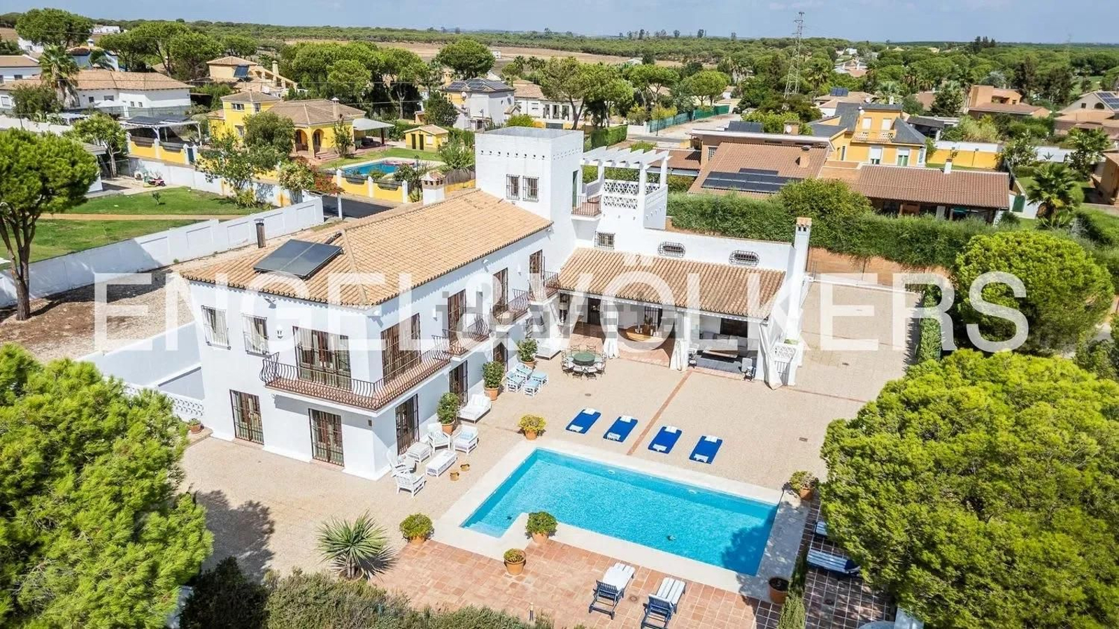 Así es la casa más cara a la venta en el pueblo más rico de Huelva Así es la casa más cara a la venta en el pueblo más rico de Huelva