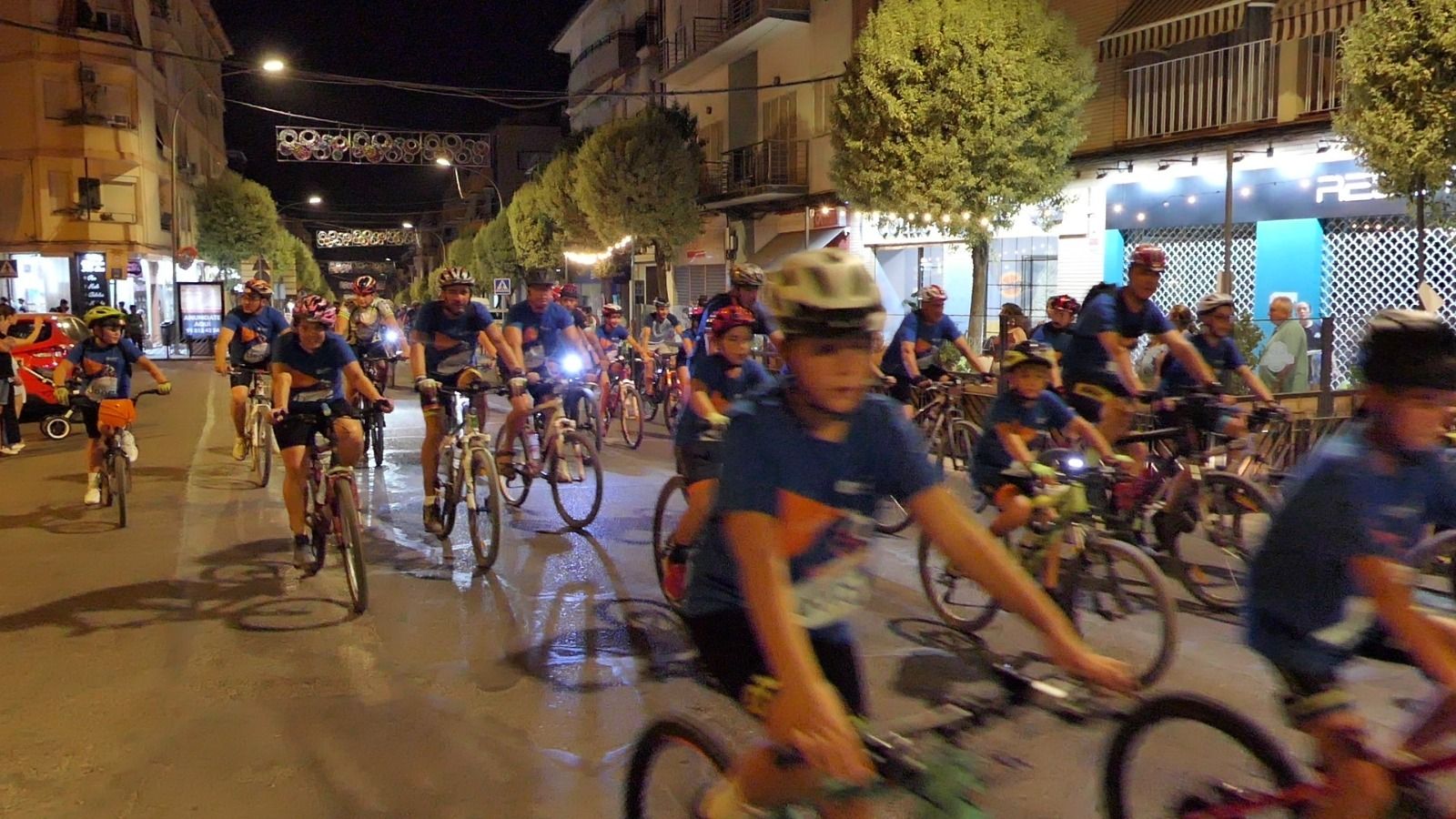 La XXX Marcha de la Luna Llena en Montilla, en imágenes
