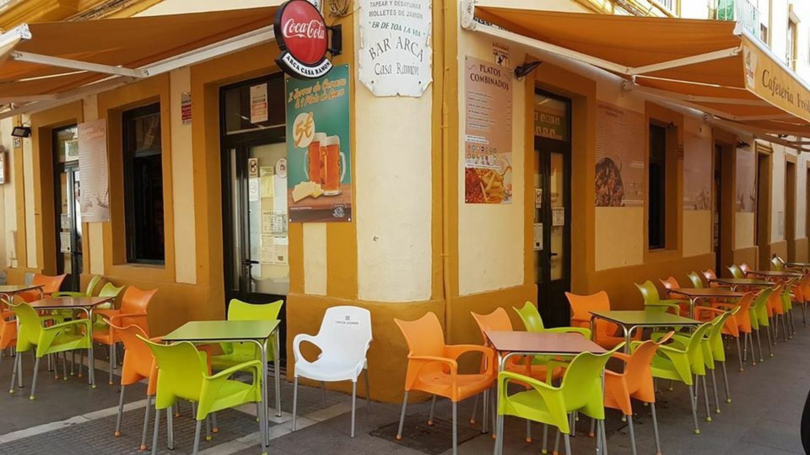 Bar Arca Casa Ramón, en la calle De la Plaza, en Puerto Real