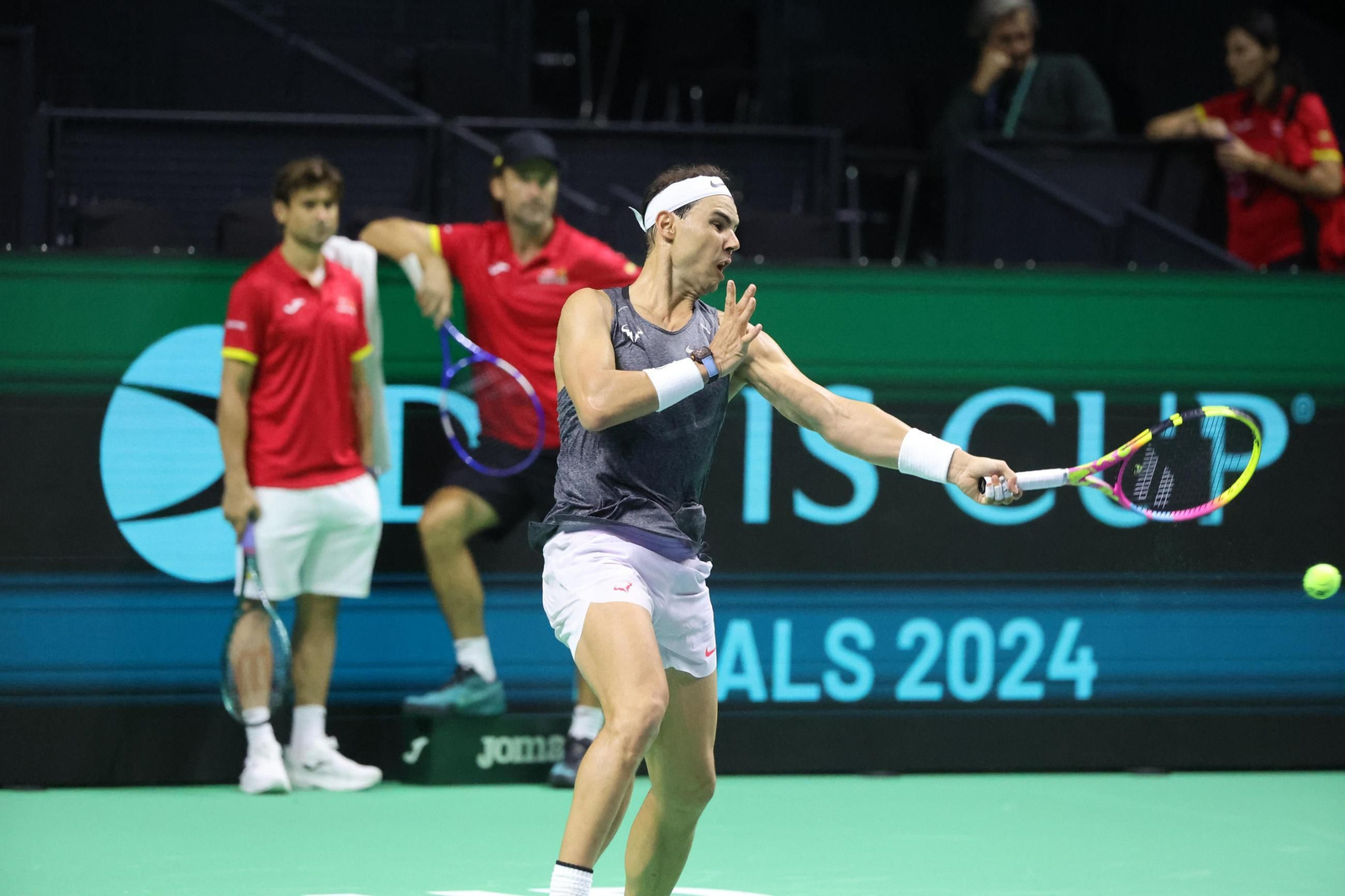 Rafa Nadal se machaca en el Carpena