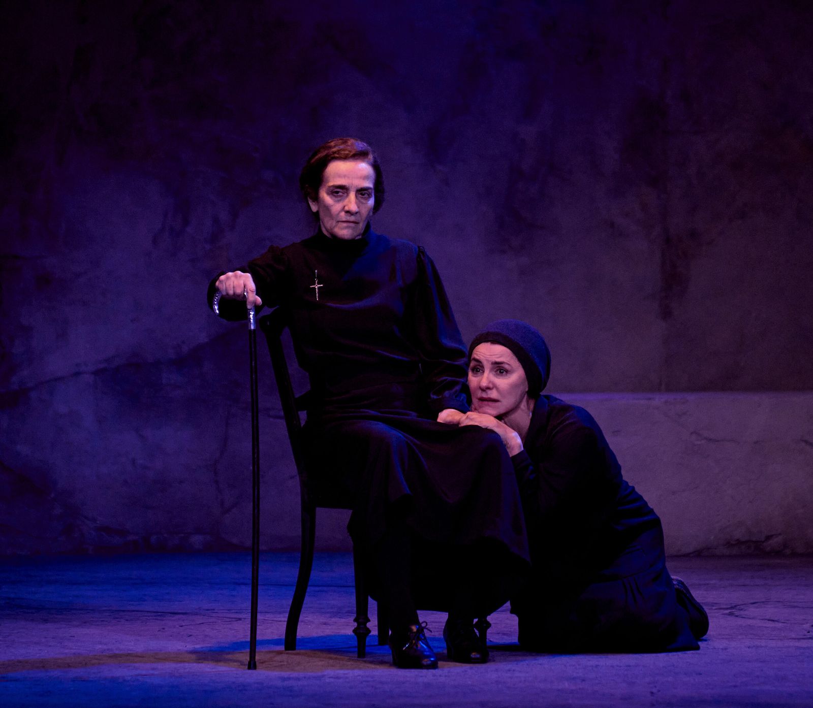 Consuelo Trujillo y Ana Fernández en 'La casa de Bernarda Alba'