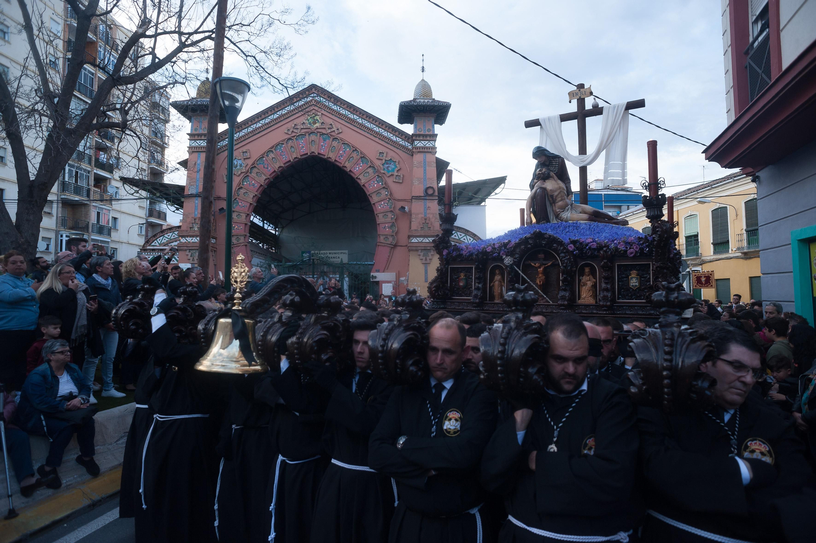 Las fotos de la Piedad del Viernes Santo en Málaga Las fotos de la Piedad del Viernes Santo en Málaga