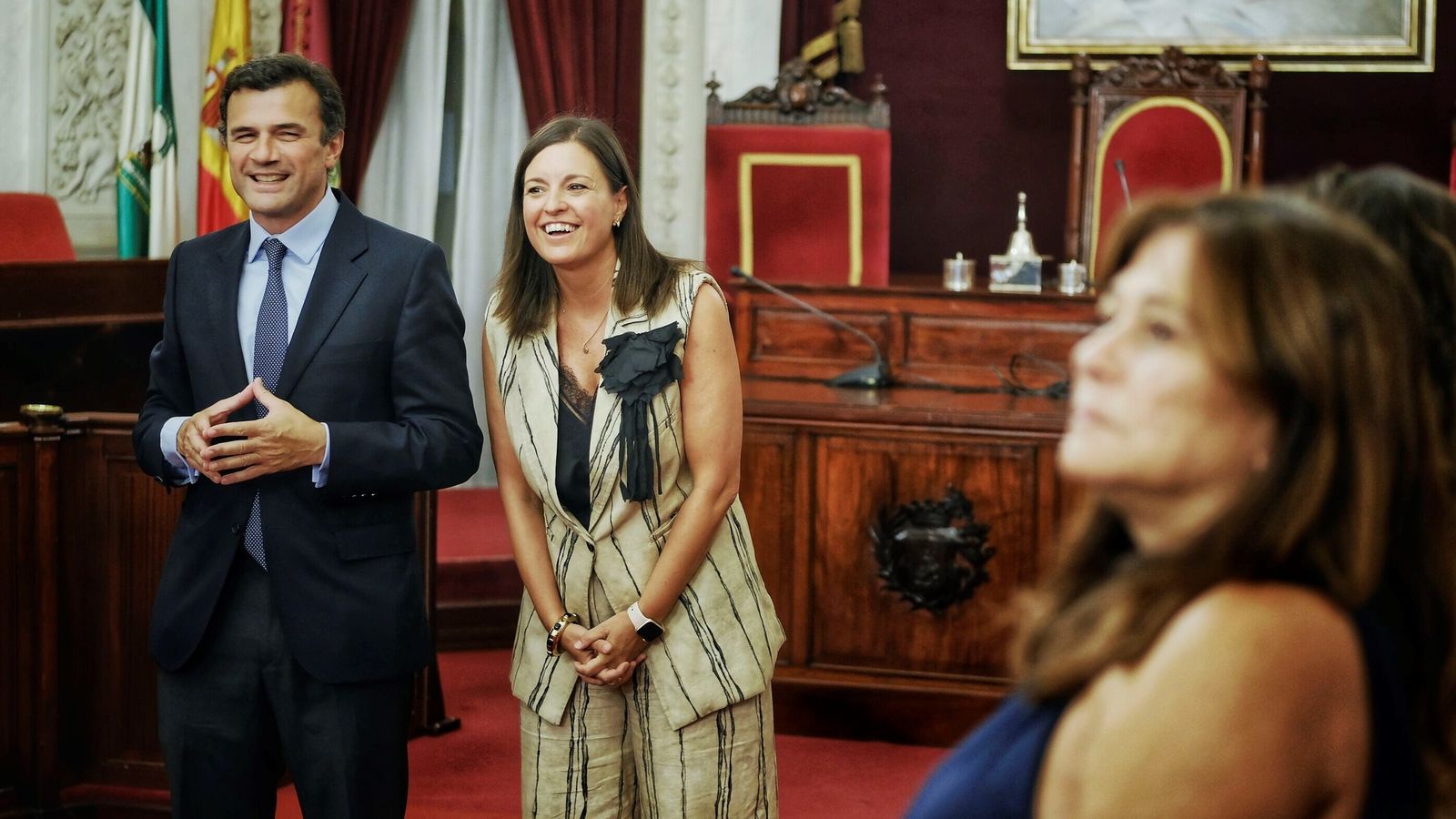 Imágenes de la visita de la alcaldesa de San Fernando a Cádiz