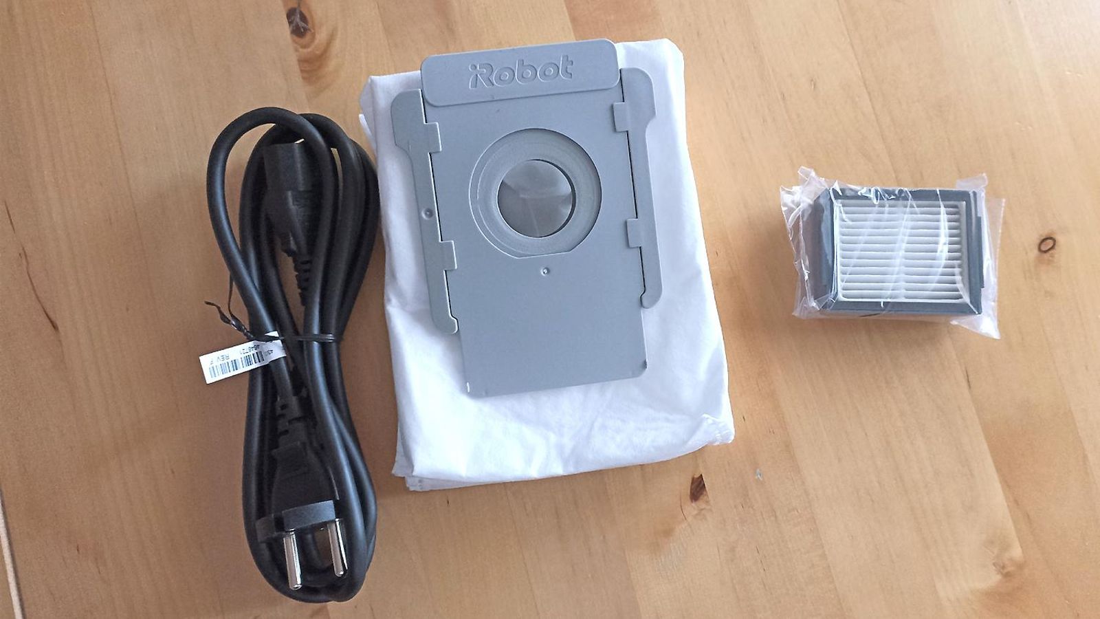 Recambios incluidos en la caja del robot aspirador Roomba i3+