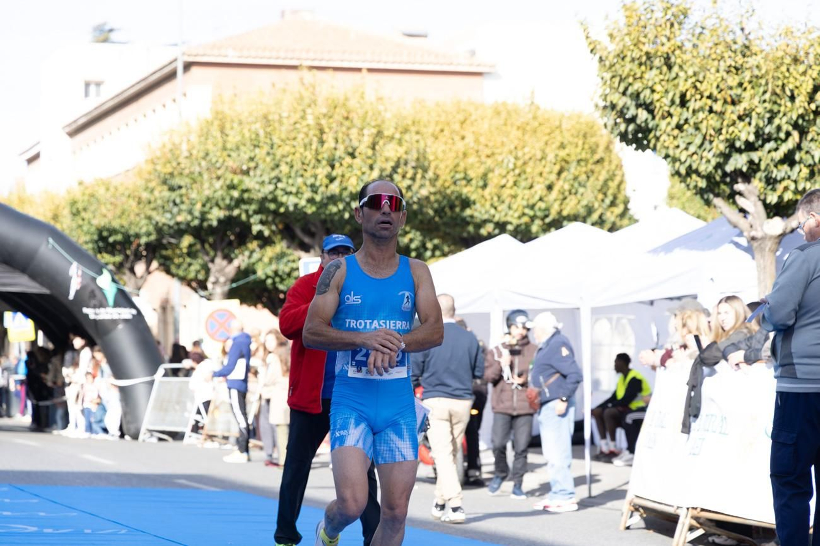 En imágenes: multitudinaria e histórica XXIX Media Maratón 'Ciudad de Jaén' y 10k en memoria de Paco Manzaneda