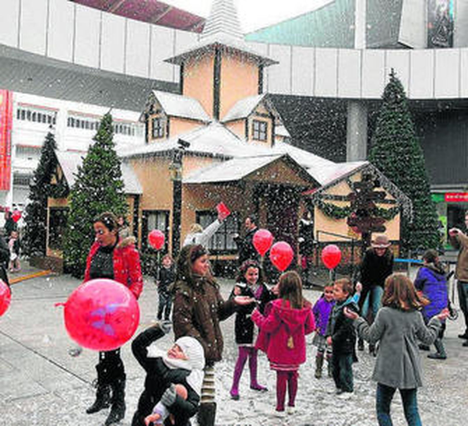 Santa Claus se muda hasta el día 5 de enero al centro comercial Nervión Plaza