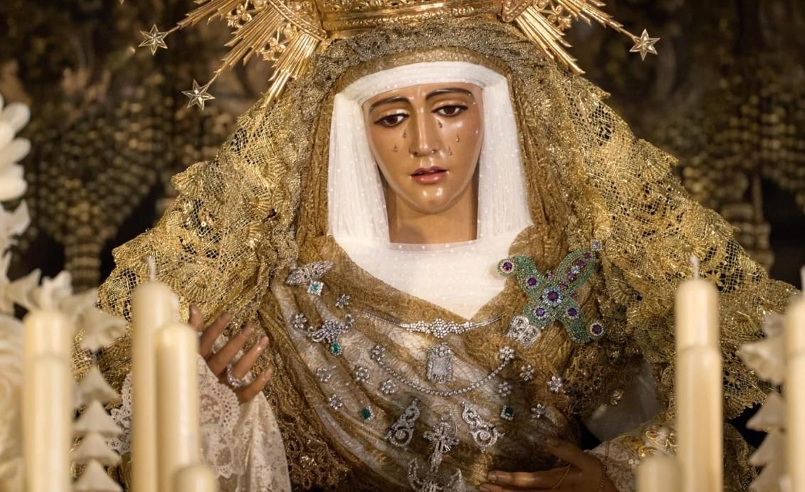 El aspecto actual de la Esperanza de Triana, un viaje al pasado