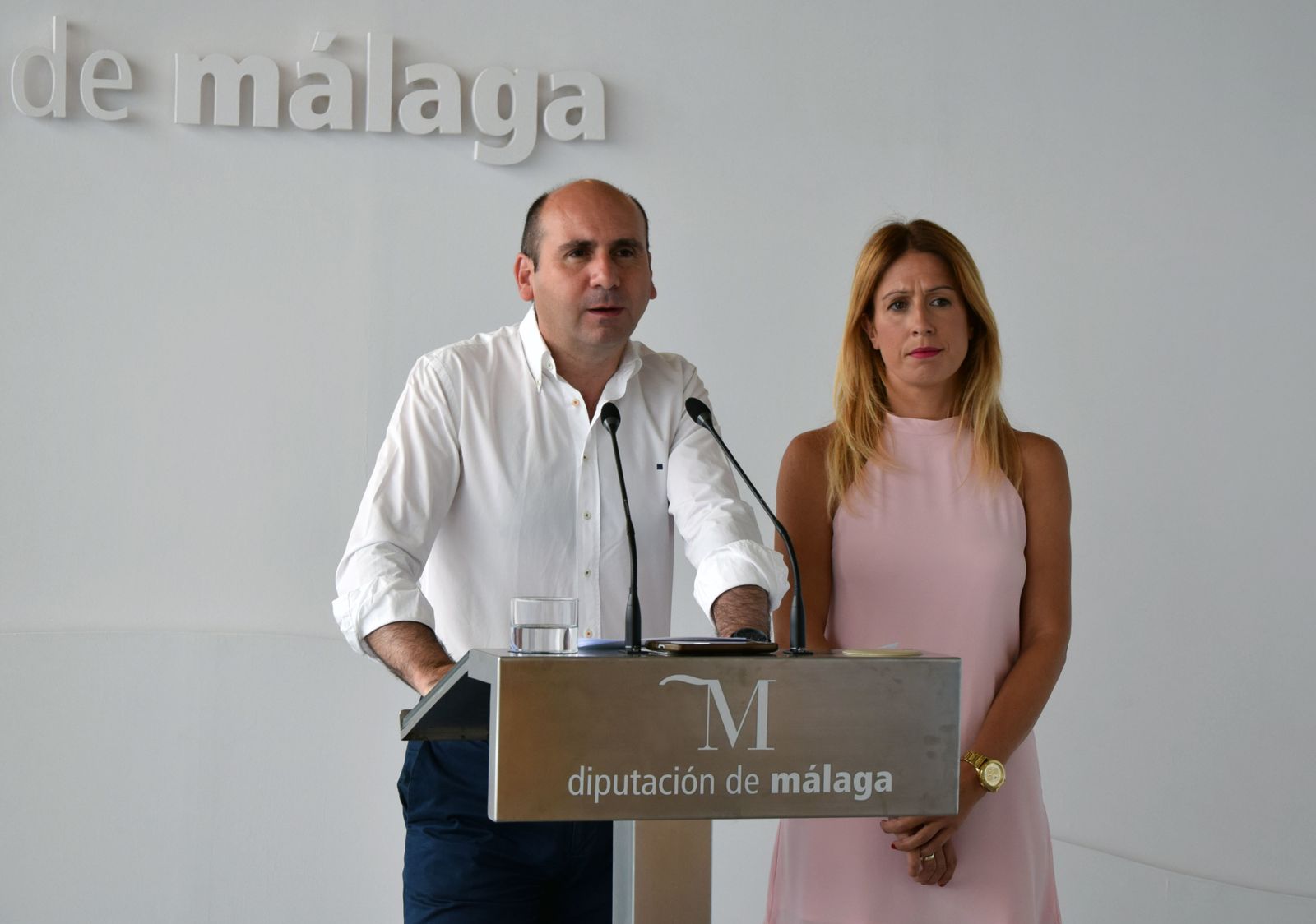 PSOE critica que el plan contra la soledad de mayores de Diputación "se limita" a un teléfono