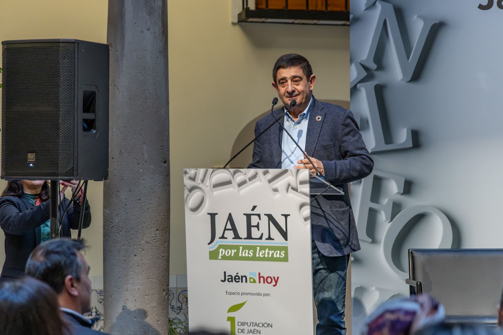 Así ha sido "Jaén por las letras", un viaje por la música y la literatura con el periodista Fernando Navarro