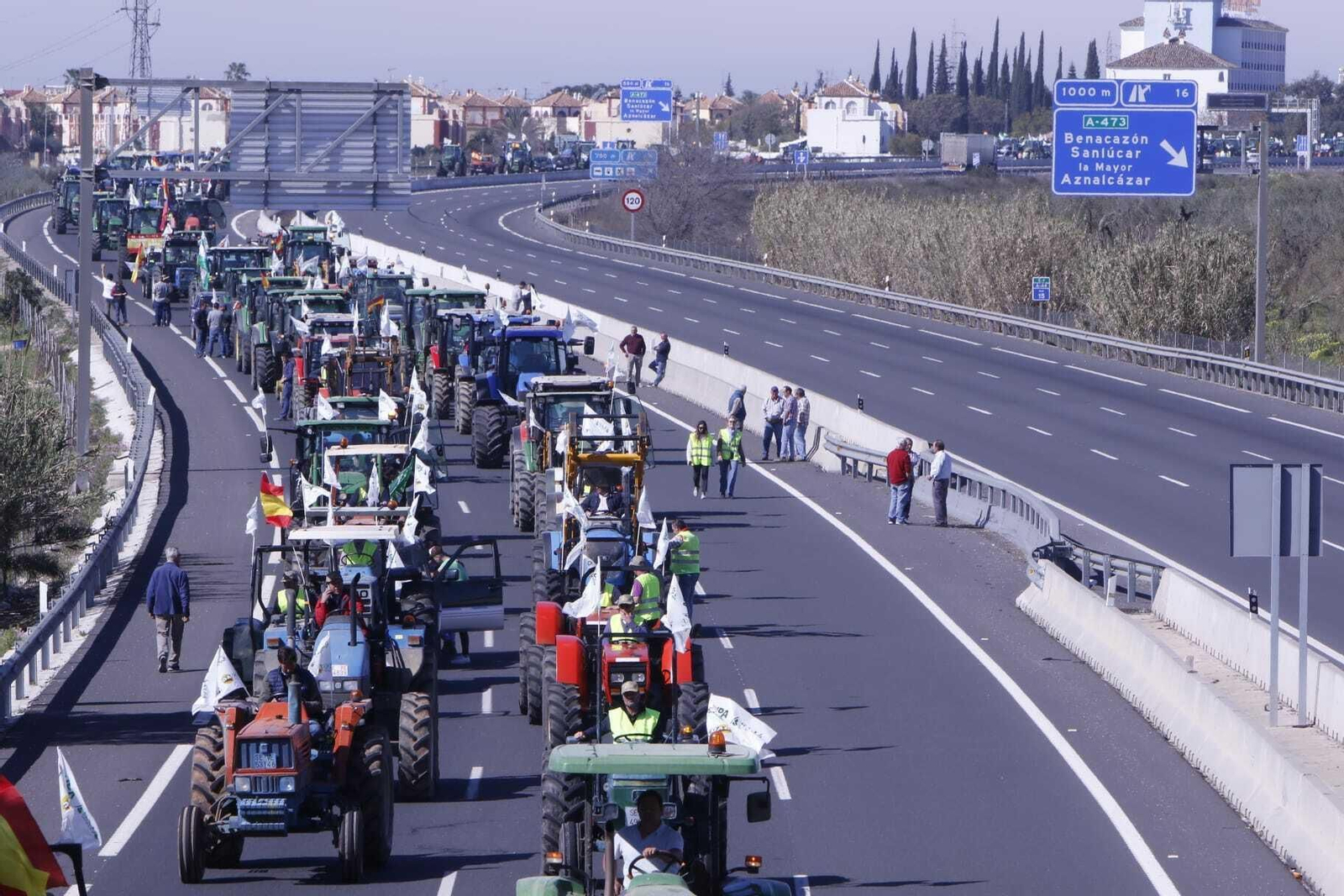 La tractorada en Sevilla, en imágenes