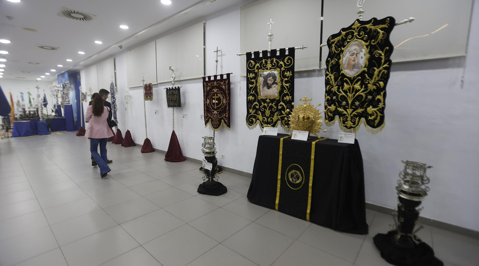 Fotos de la exposición comarcal cofrade en La Línea