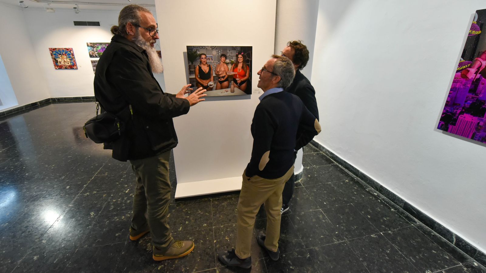 La exposición 'Sex-upone' en la Línea, en imágenes