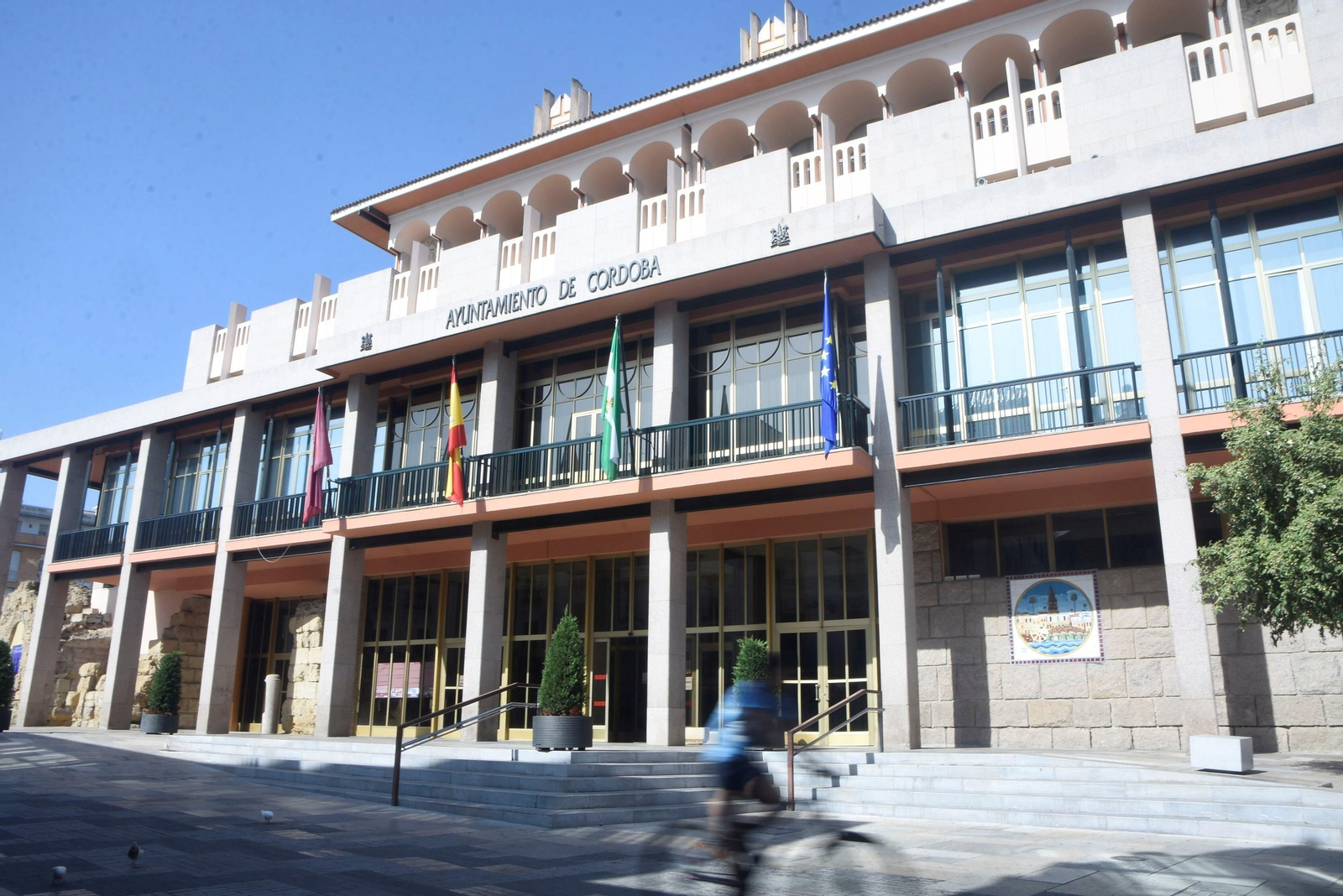 Fachada del Ayuntamiento de Córdoba. Fachada del Ayuntamiento de Córdoba.