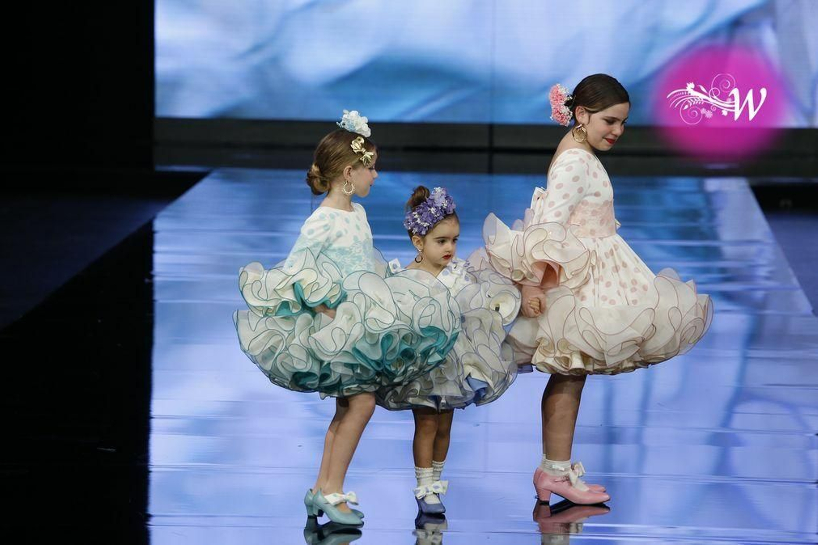 Todas las fotos del desfile de Sara Benítez en SIMOF 2020