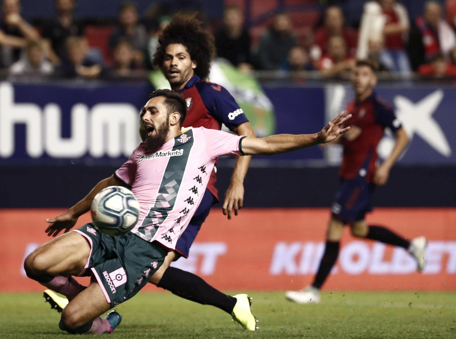 Borja Iglesias, en un lance ante Aridane.