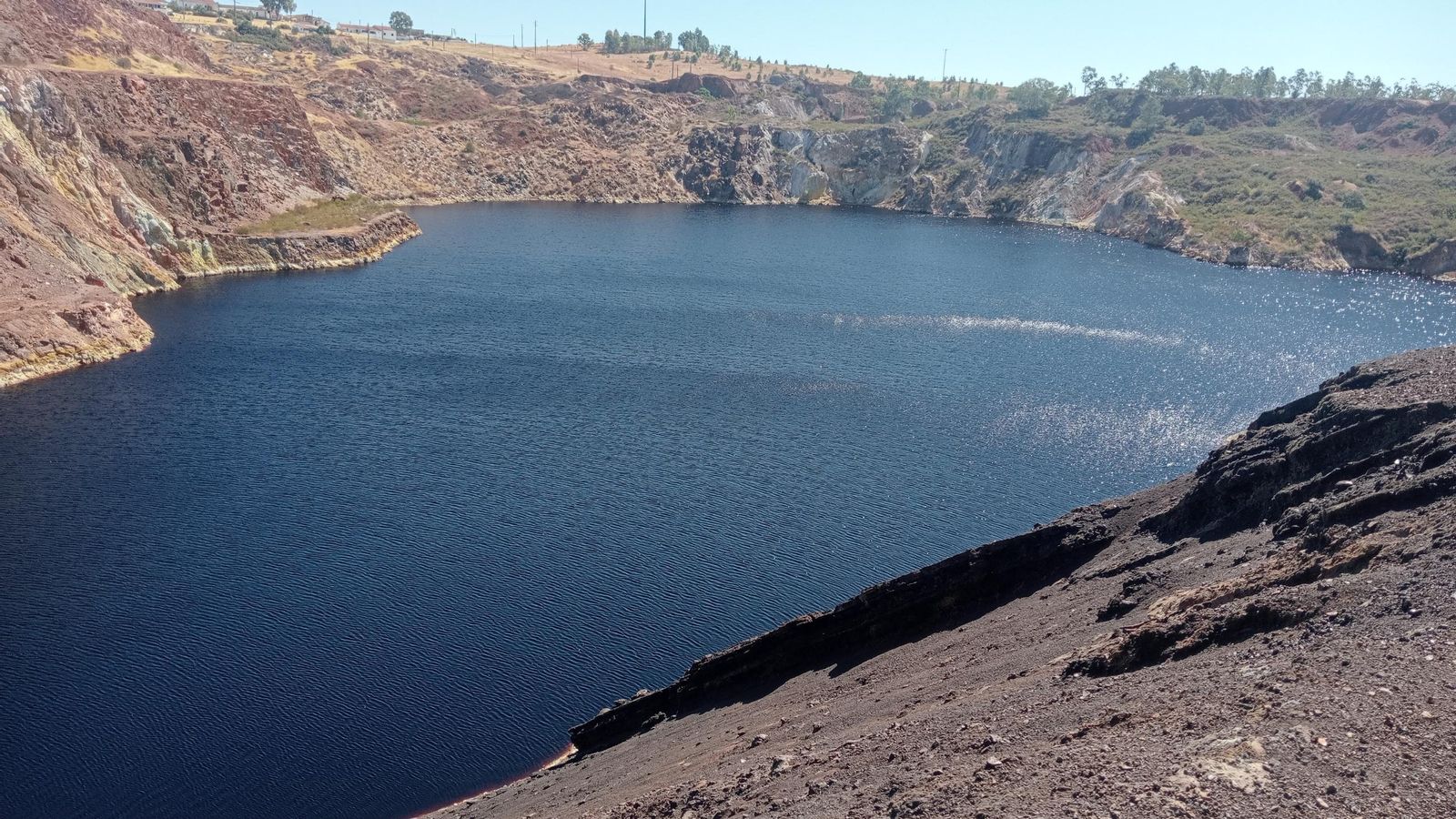 Balsa minera en Sâo Domingos