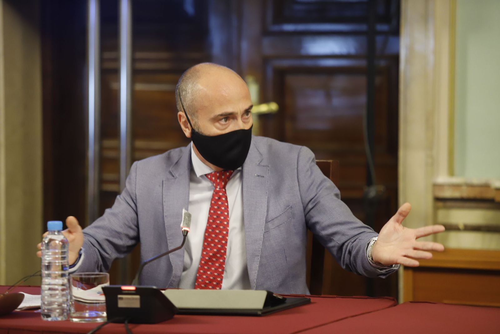 Imágenes del Pleno ordinario del mes de noviembre del Ayuntamiento de Huelva