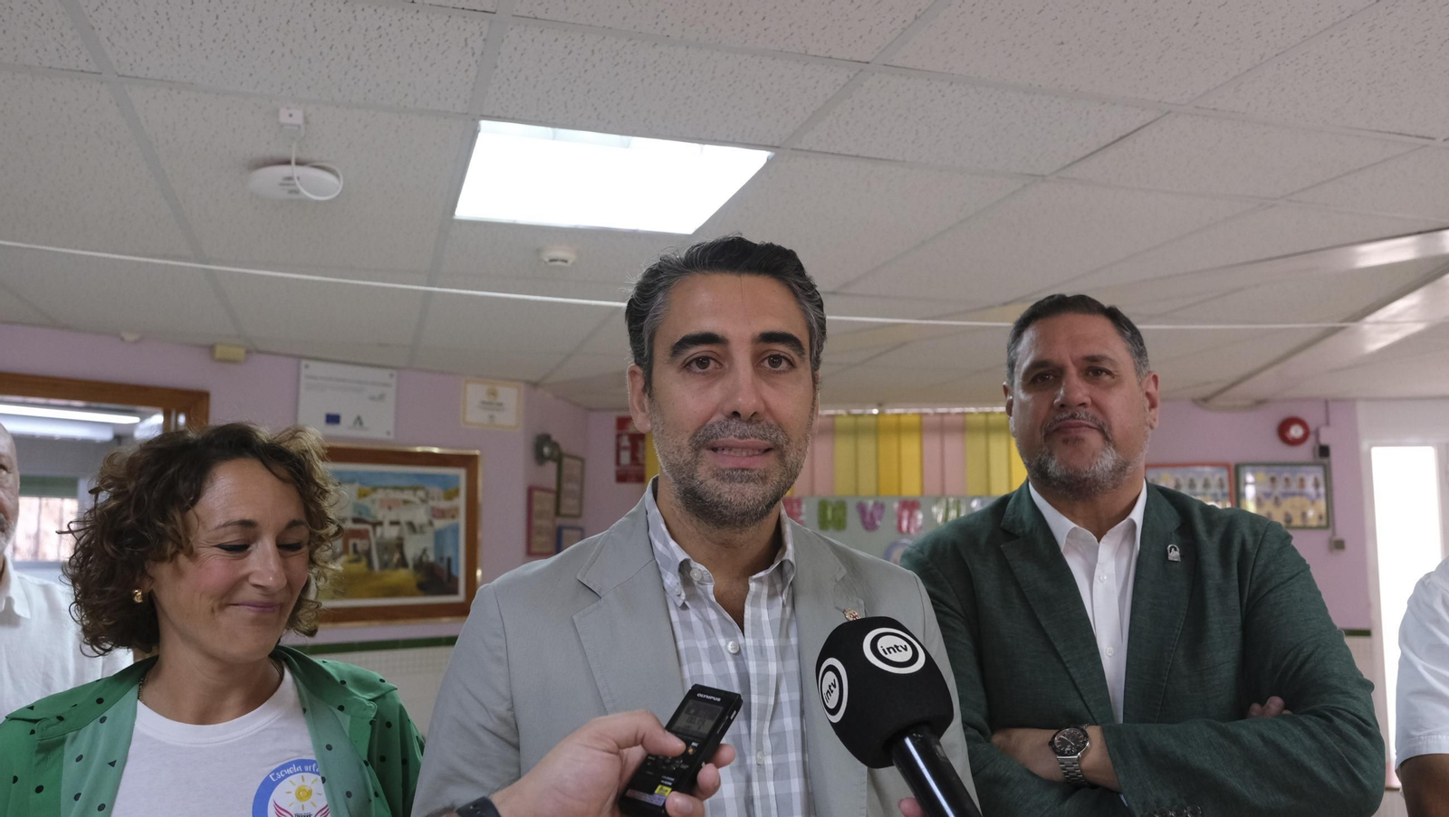 Inauguración del curso escolar infantil en el centro Santo Ángel de la Guarda, en imágenes