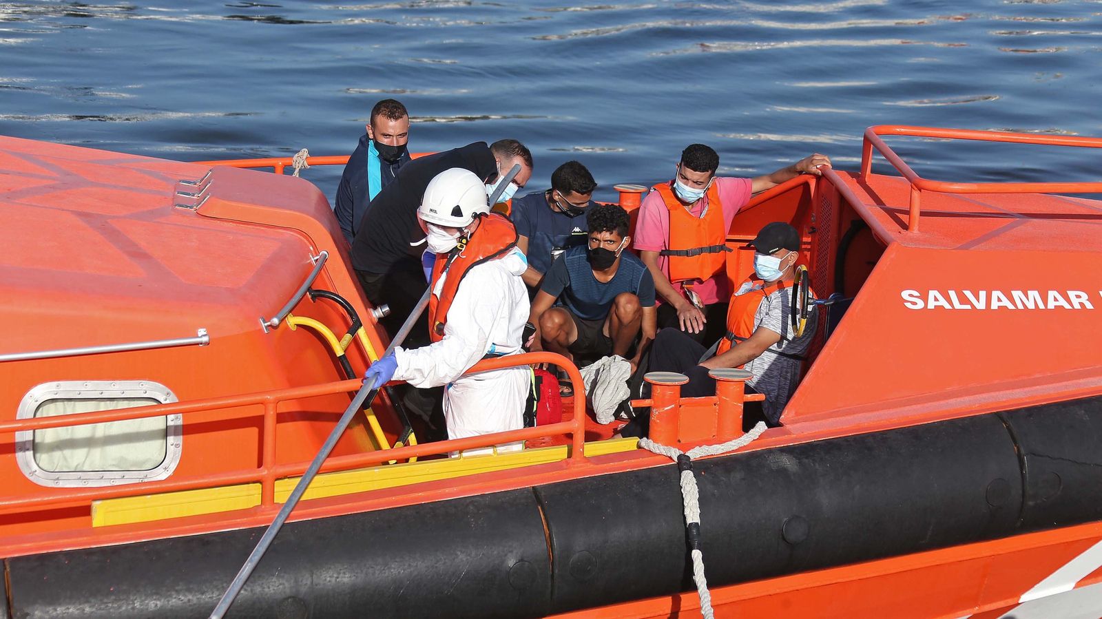 Retorno de la inmigración ilegal en el Estrecho