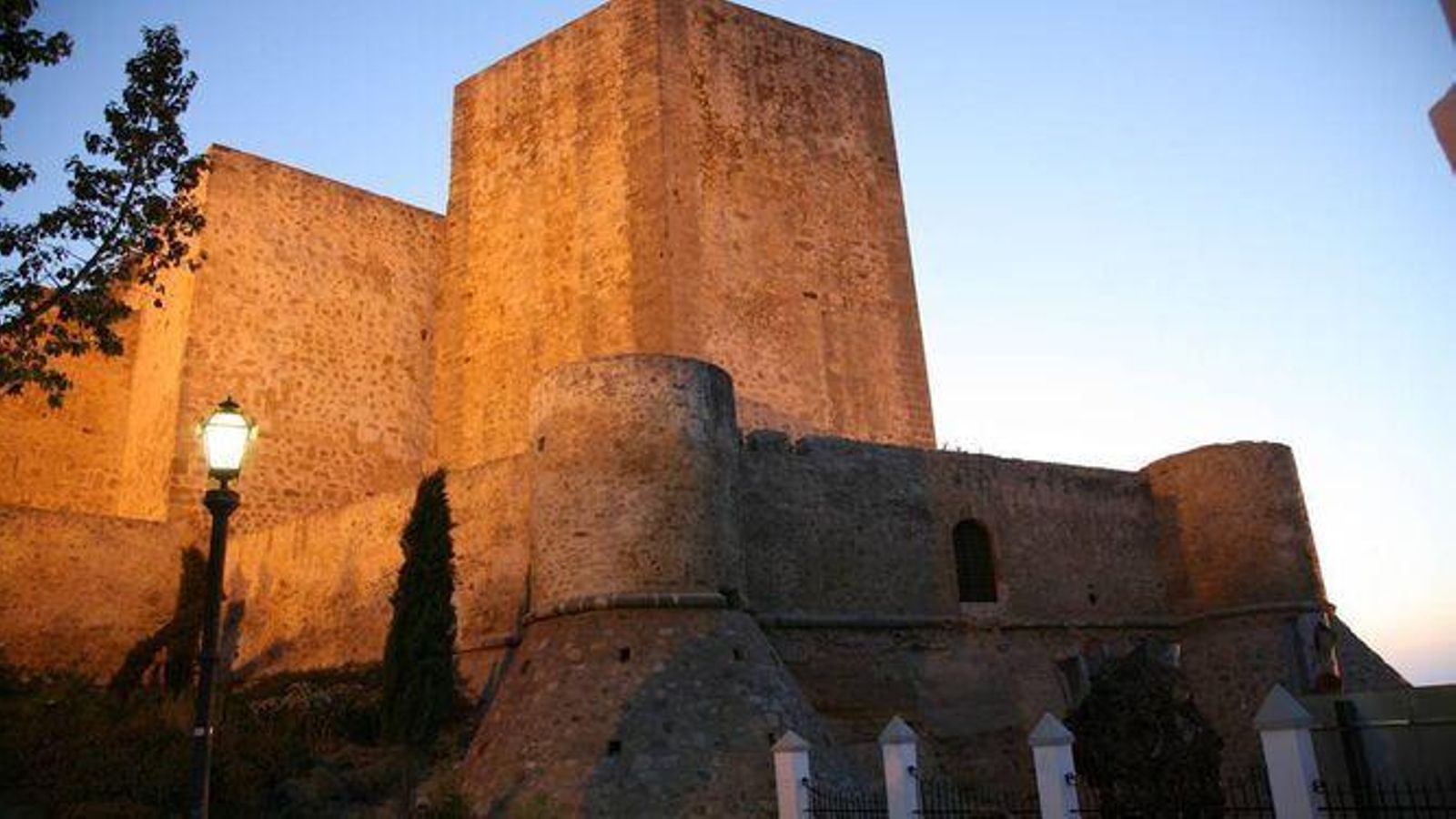 Vista del hermoso Castillo de Santiago de Sanlúcar