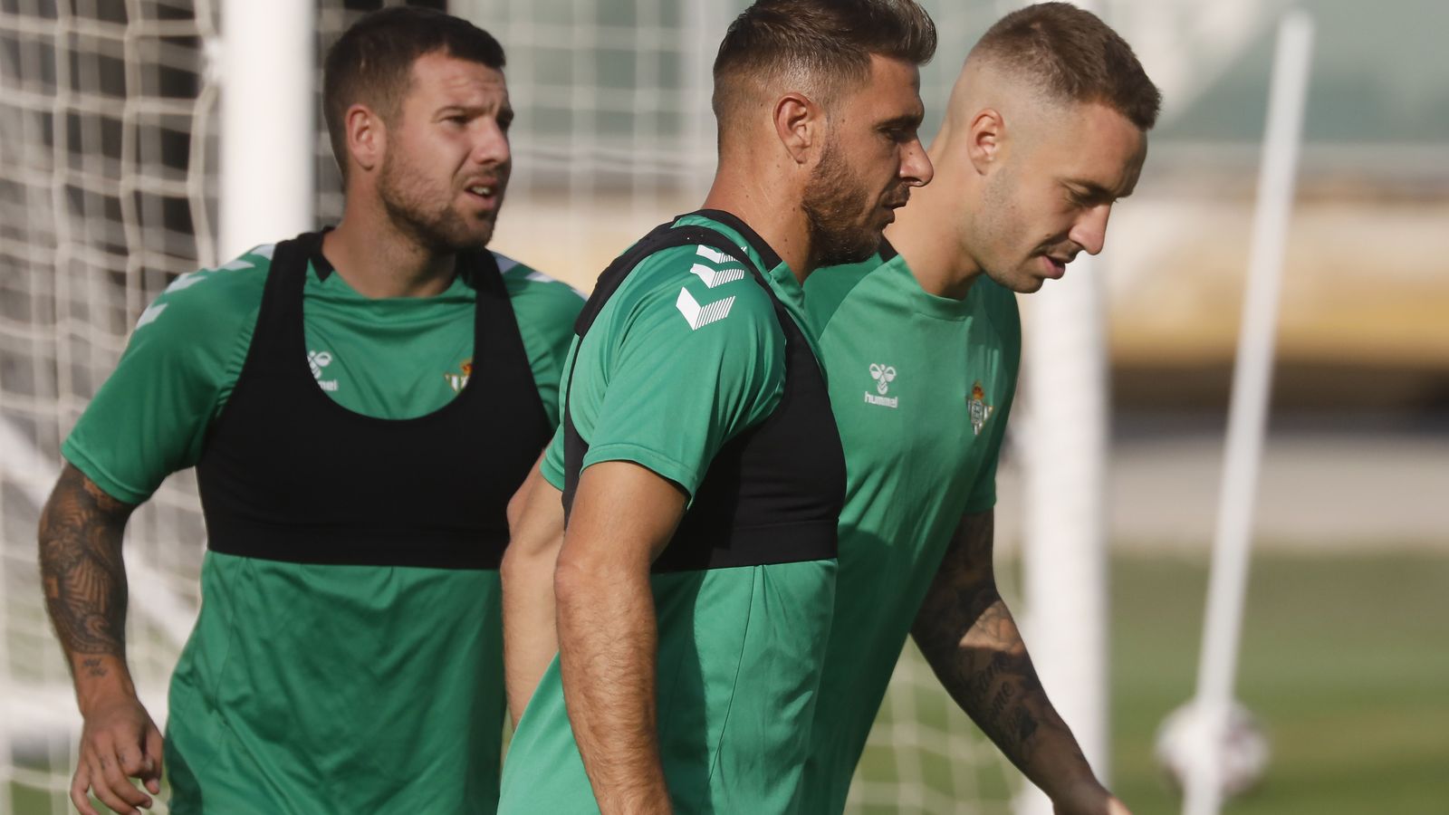 Joaquín, Loren y Aitor Ruibal, en un entrenamiento.