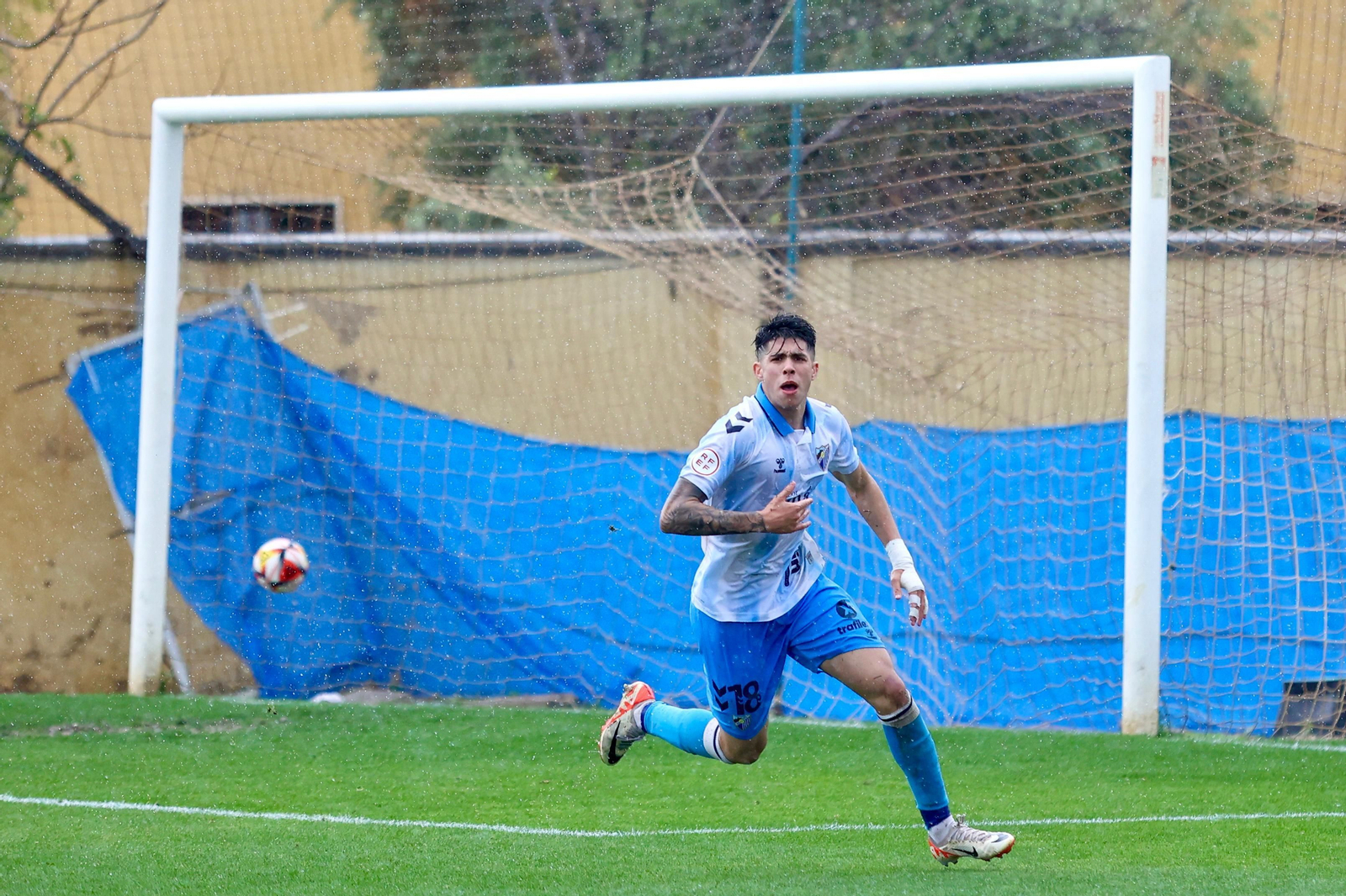 Loren Juarros, presente en el triunfo del Atlético Malagueño ante el Málaga City