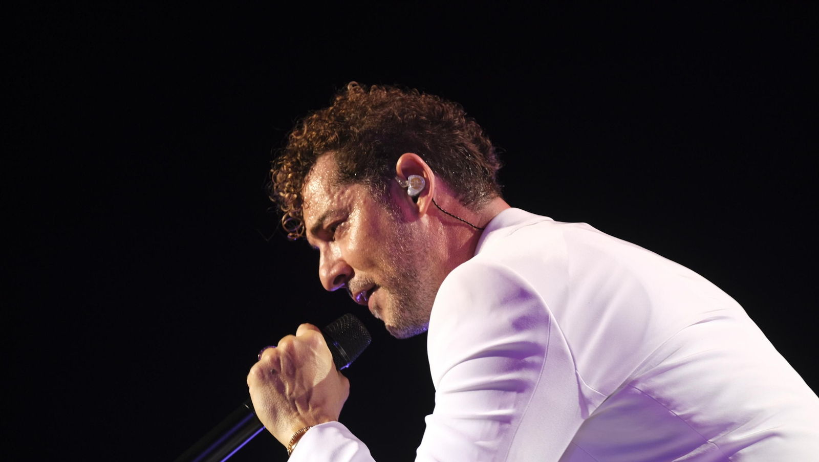 David Bisbal arrasa en su concierto de Roquetas de Mar