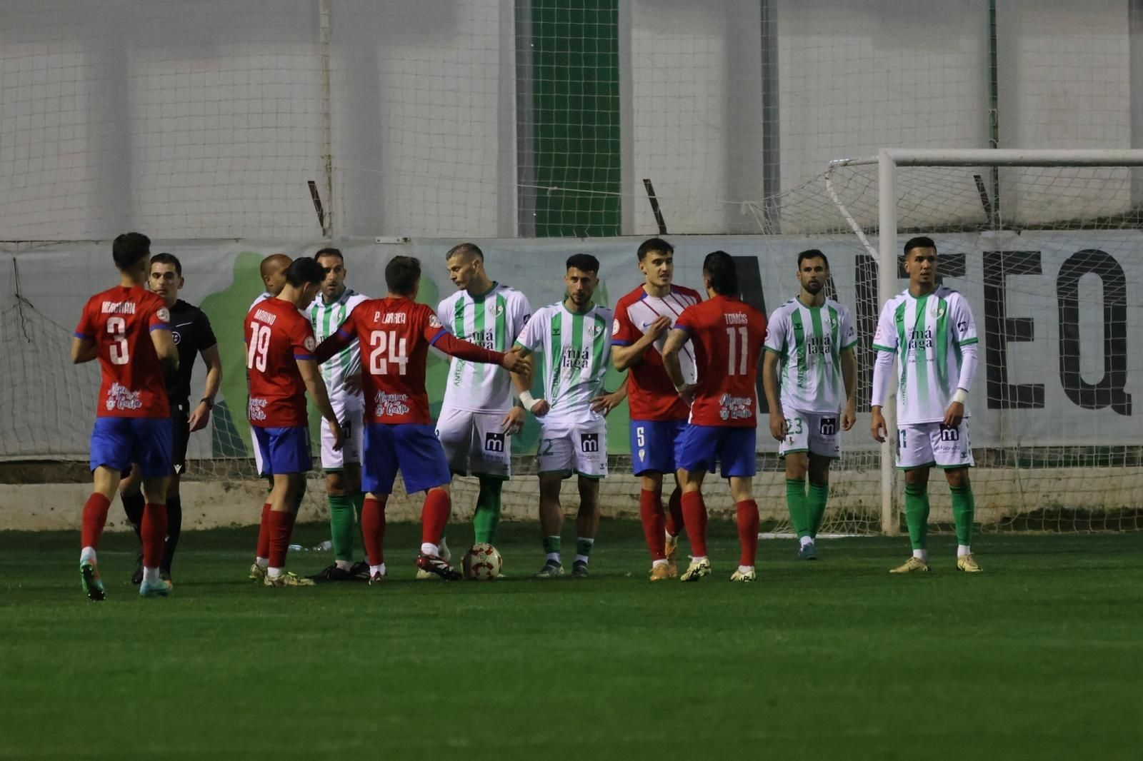 Las fotos del Antequera - Algeciras de Primera Federación