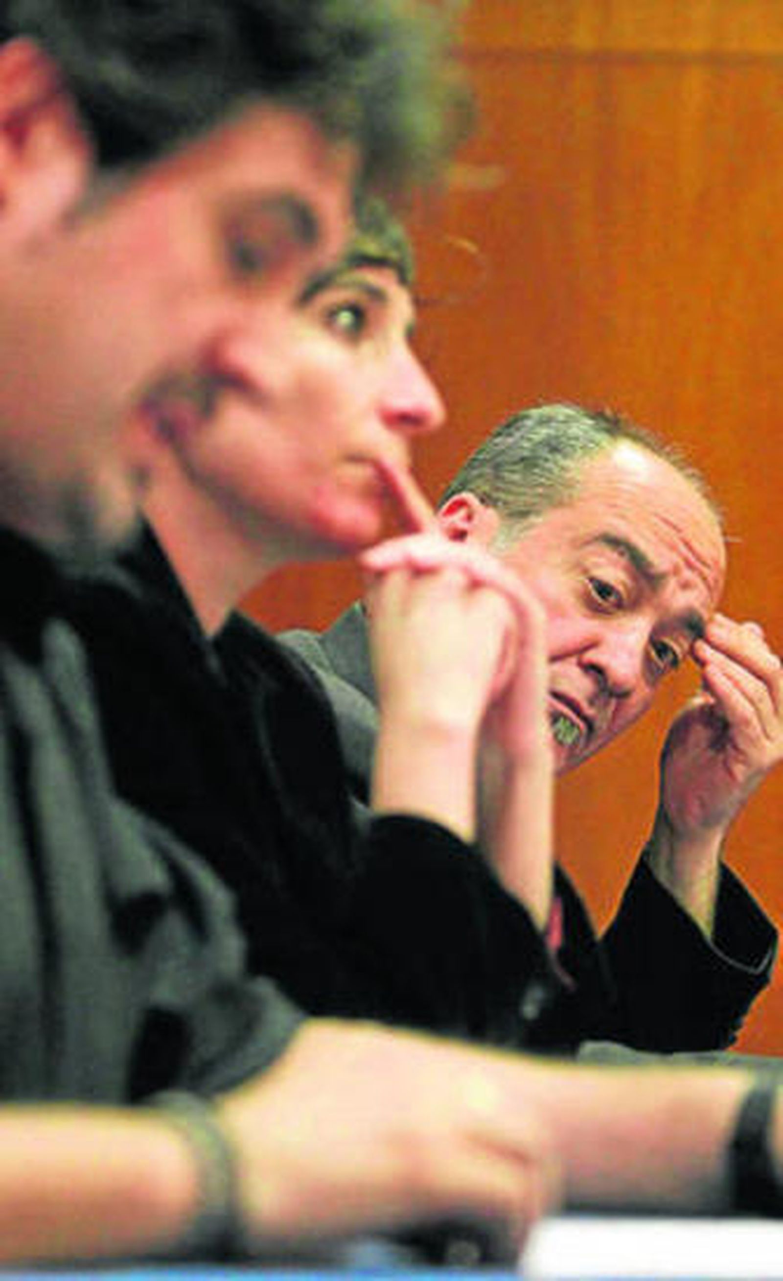 Dirigentes de Bildu ayer en San Sebastián.