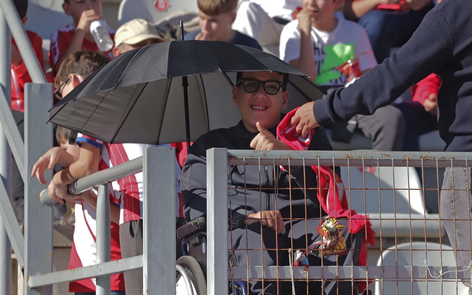 Búscate en el Nuevo Mirador durante el Algeciras - Atlético Madreliño de Primera Federación