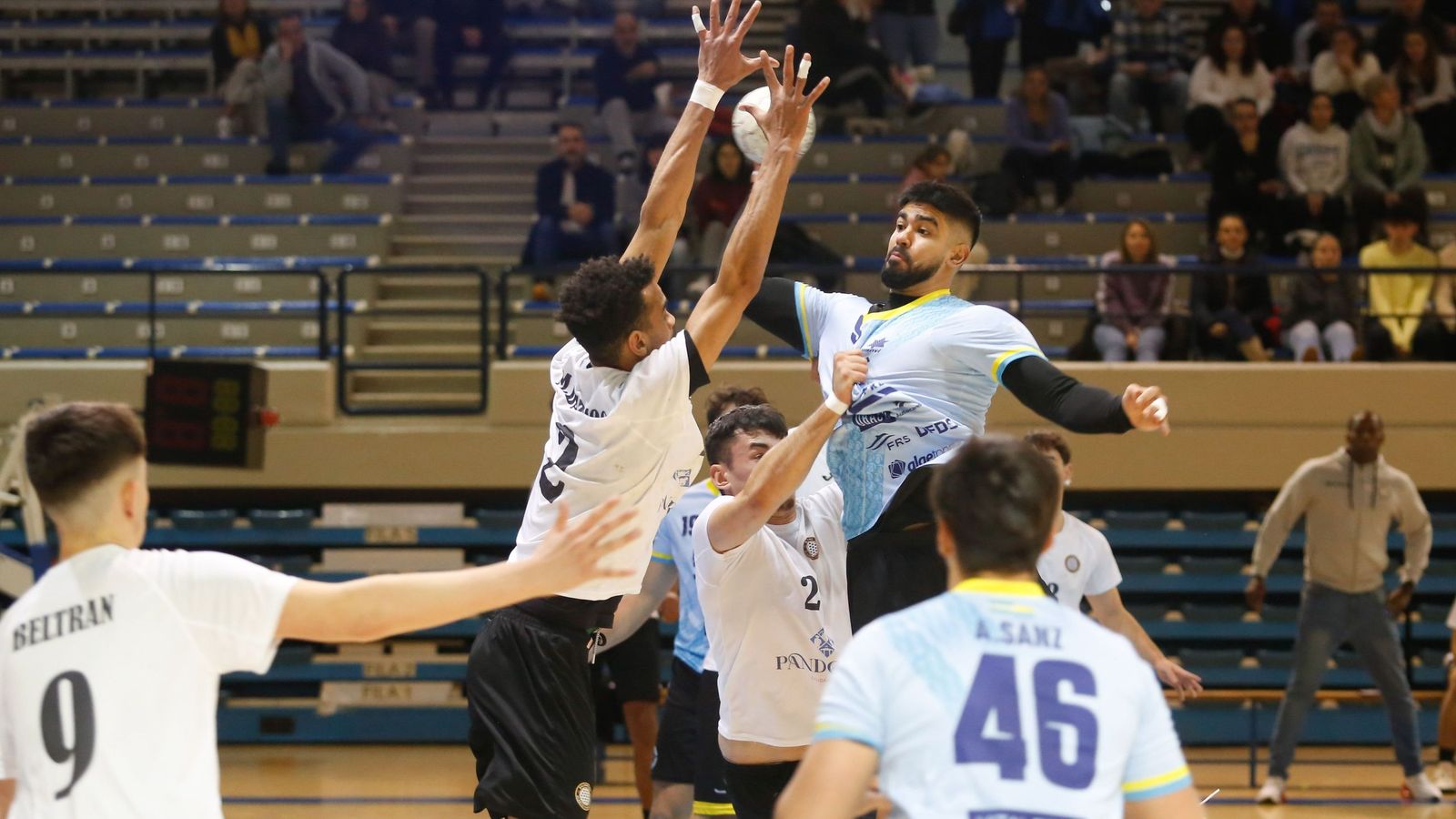 Las fotos del BM Ciudad de Algeciras - Alarcos Ciudad Real de Primera Nacional