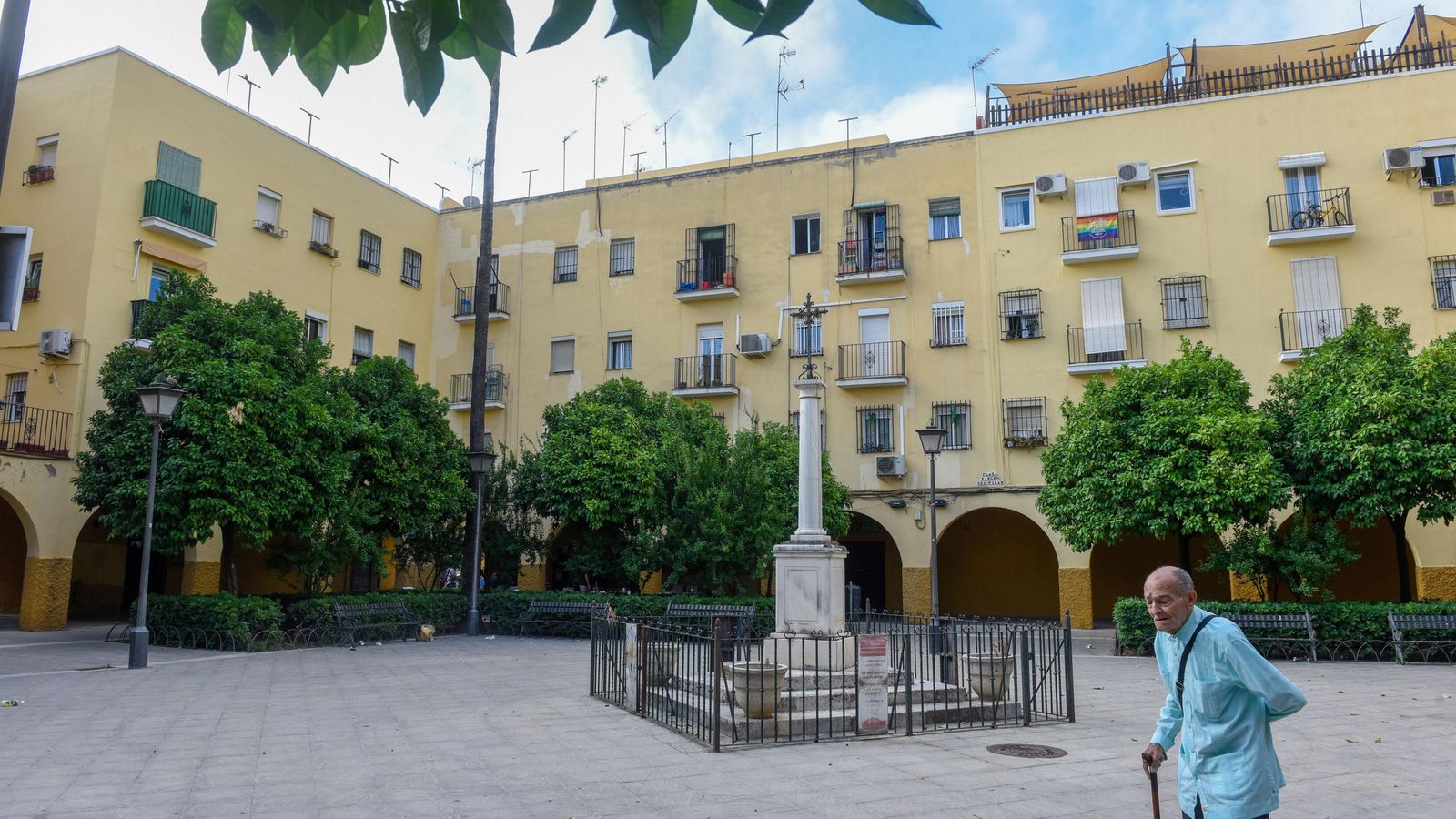 La plaza de la Barzola.