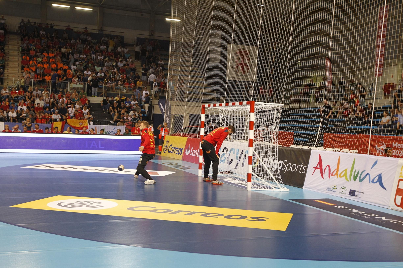 Fotogalería España-Suecia. Balonmano. Palacio Juegos Mediterráneos. Almería