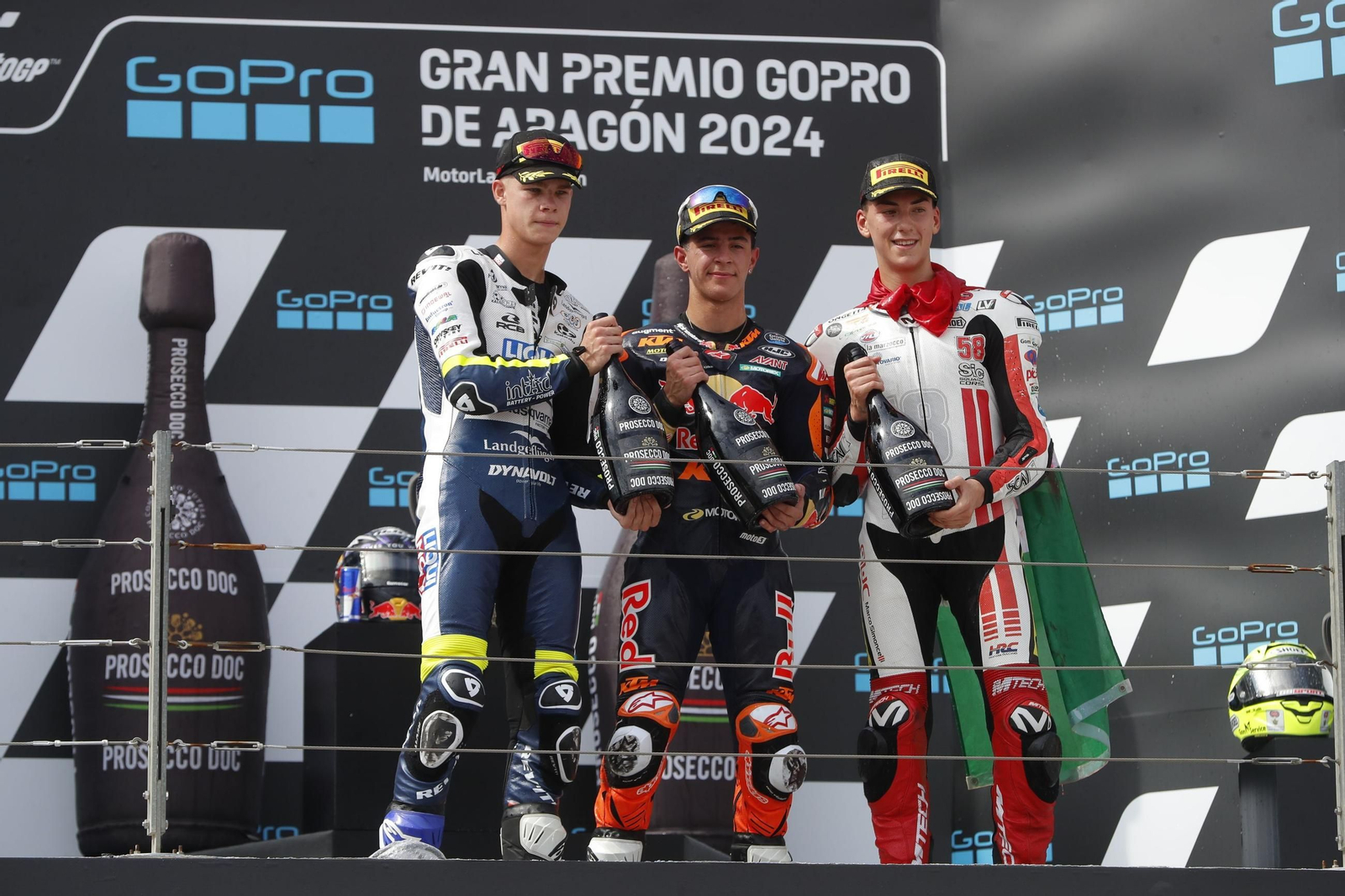 Las fotos del primer triunfo del palaciego Rueda en el Mundial de motociclismo