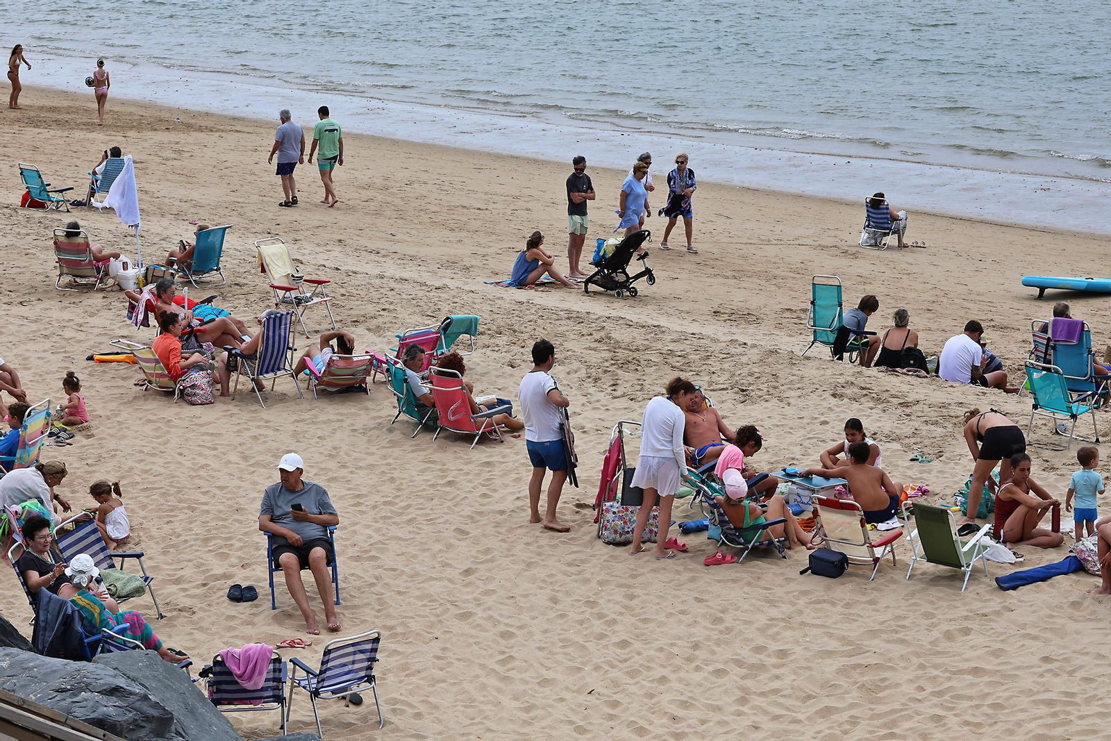 Mañanas nubladas de paseos por las playas de Huelva