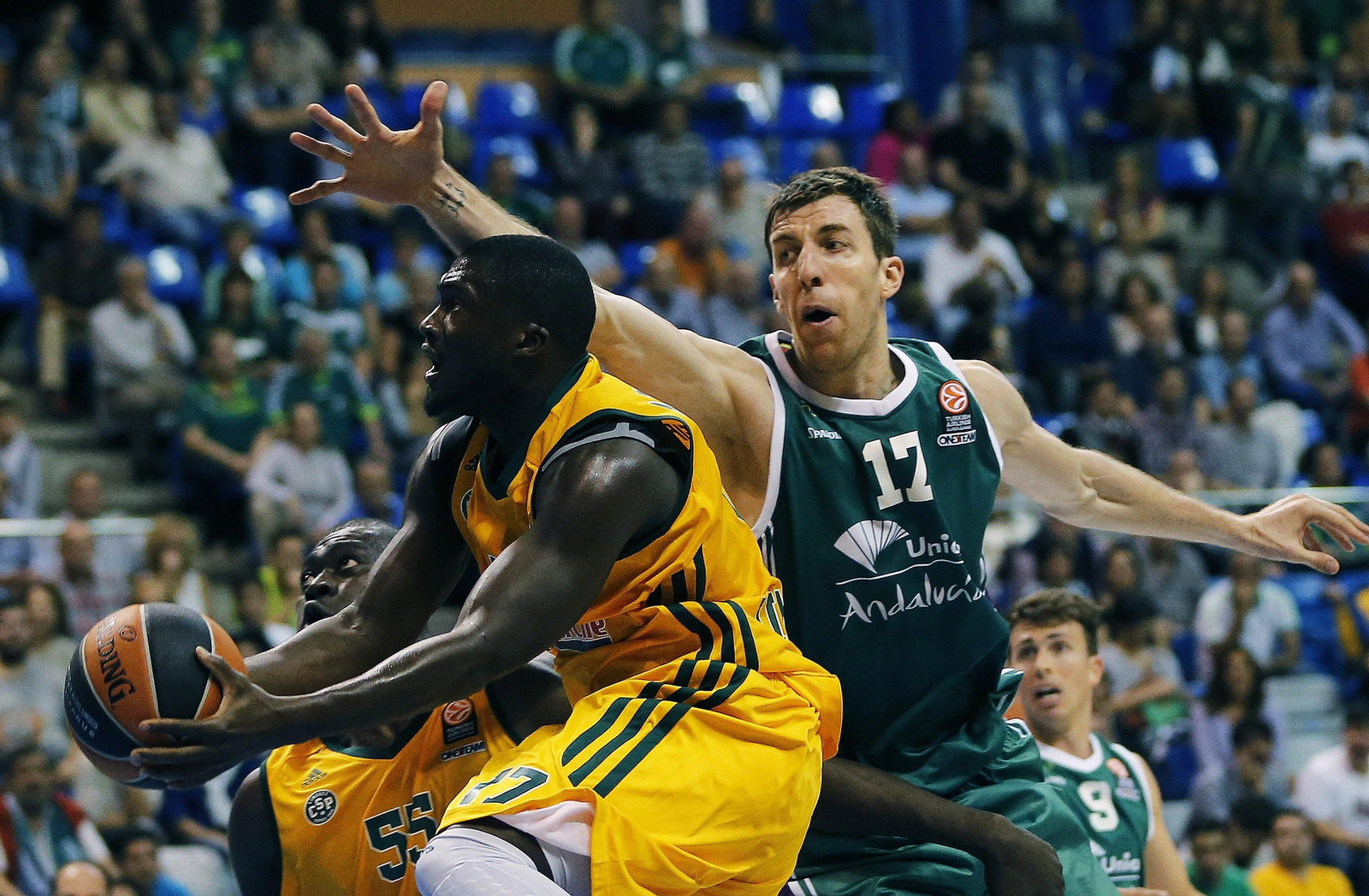 La carrera de Fran Vázquez, en fotos