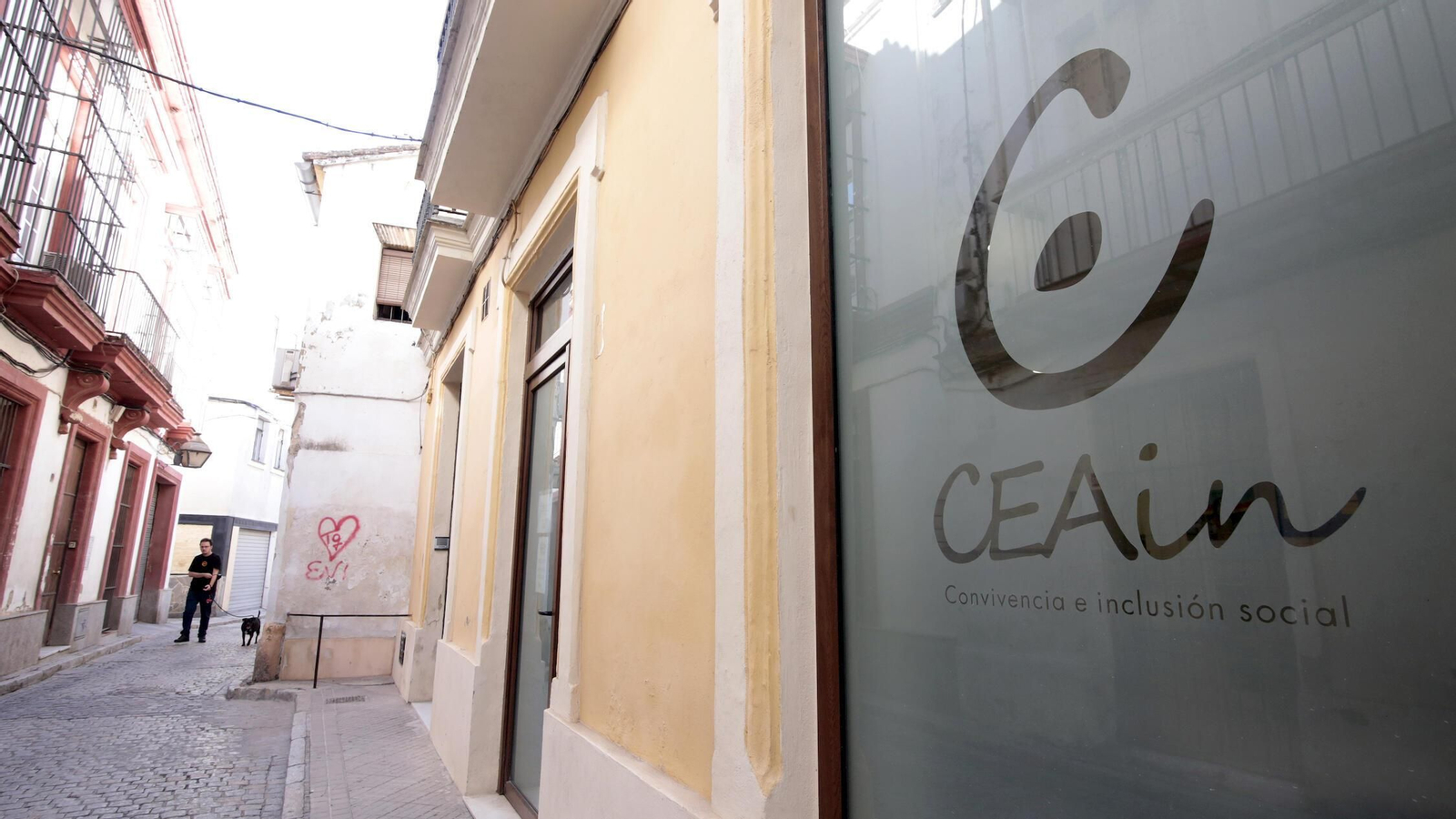 Exterior de la sede de Ceain, en la calle San Cristóbal.