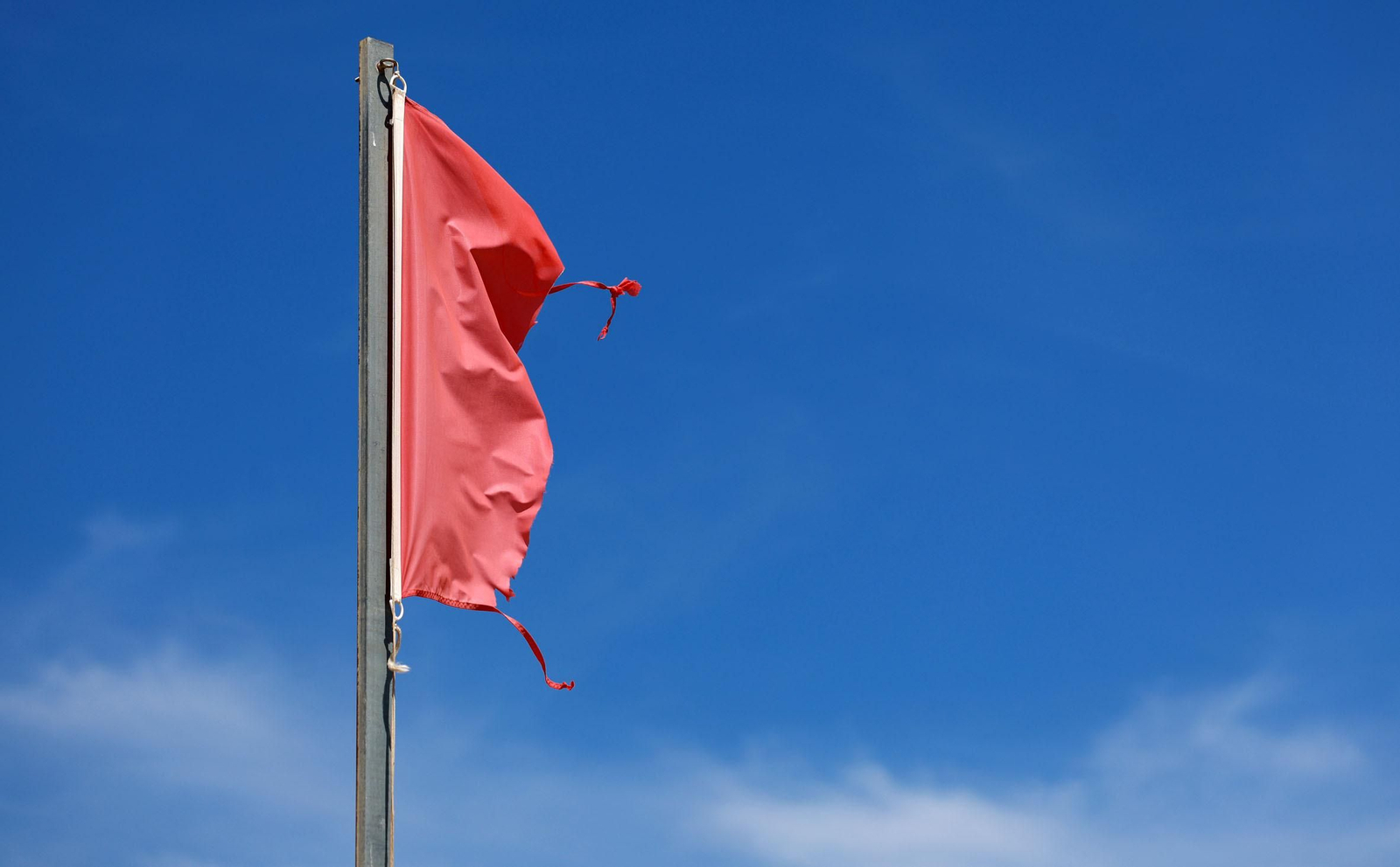 Imágenes del ambiente en las playas de Punta Umbría y La Bota en la mañana del domingo