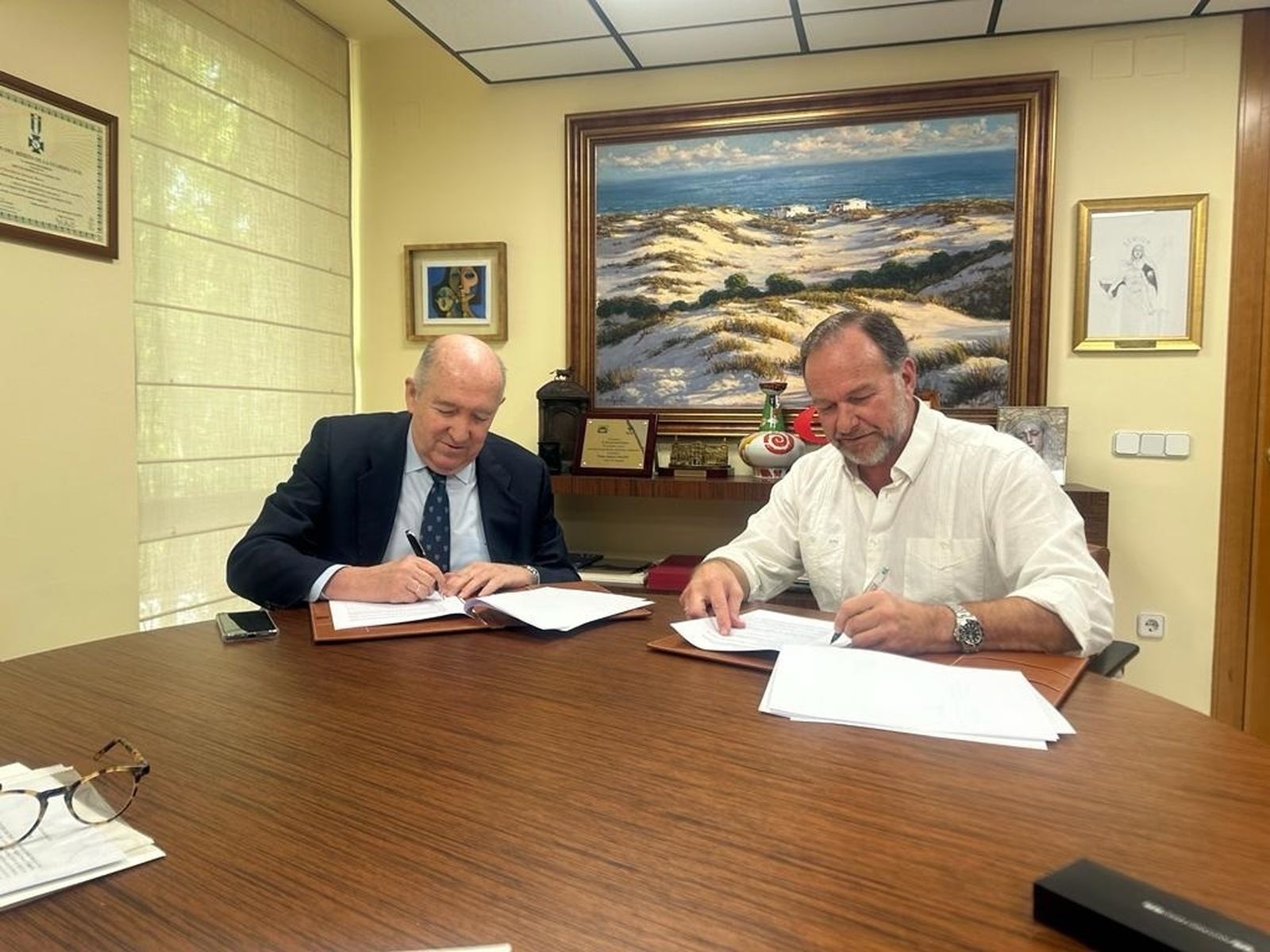 Firma del convenio de colaboración.