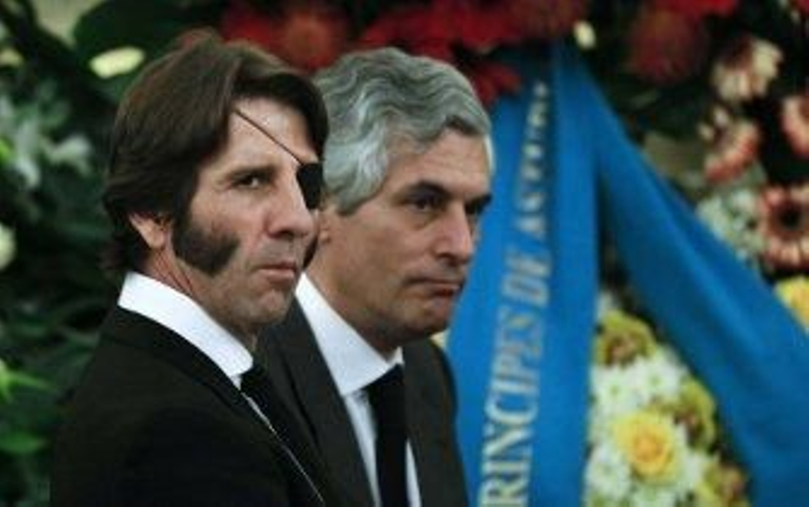 "Muchas personas coinciden en que Adolfo está a la altura de su padre"