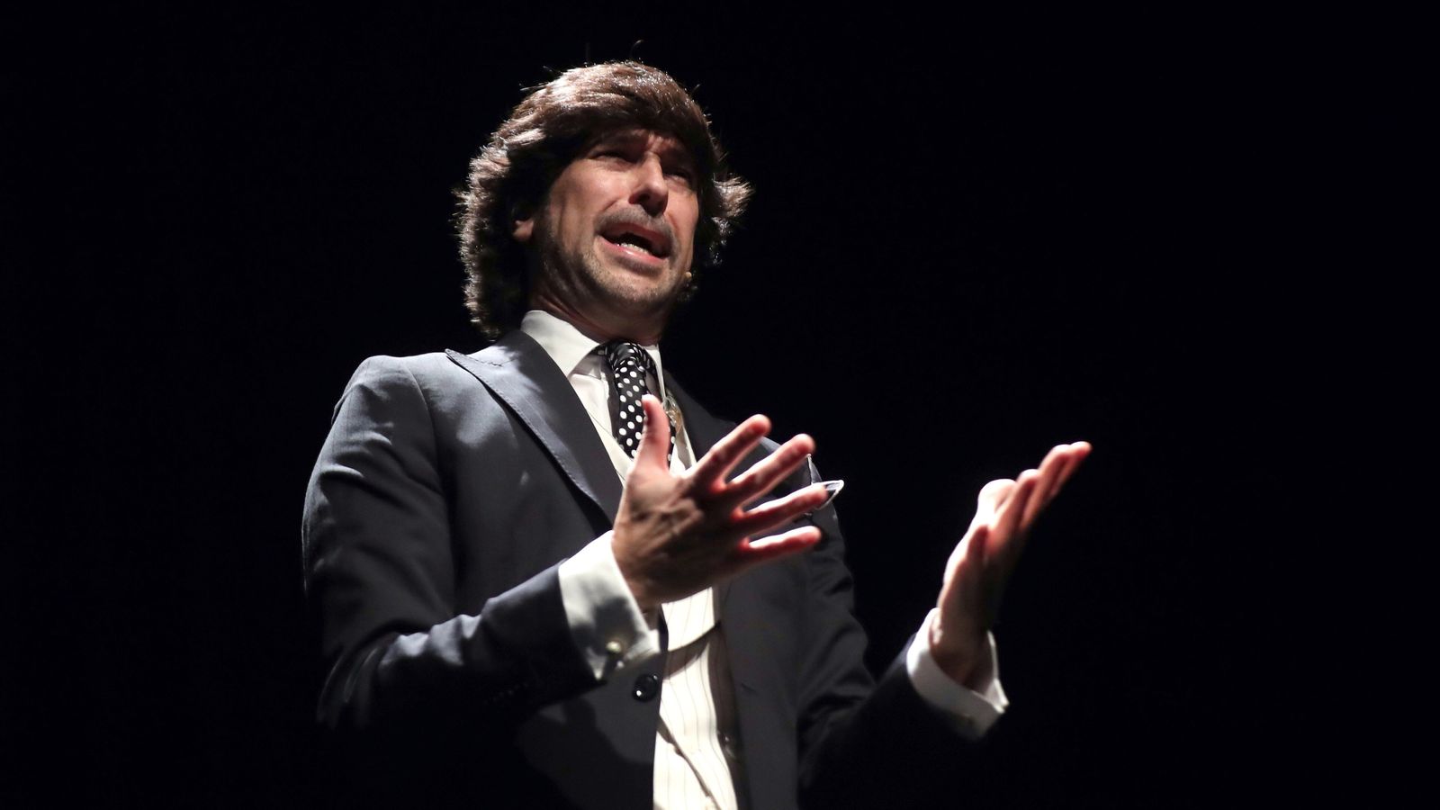 Manuel Lombo y su homenaje a Bambino llega al Auditorio Riberas del Guadaíra.