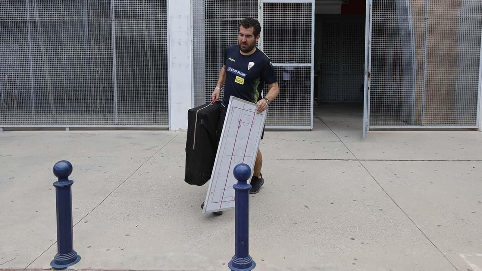 Las fotos de la salida del Algeciras CF hacia Murcia