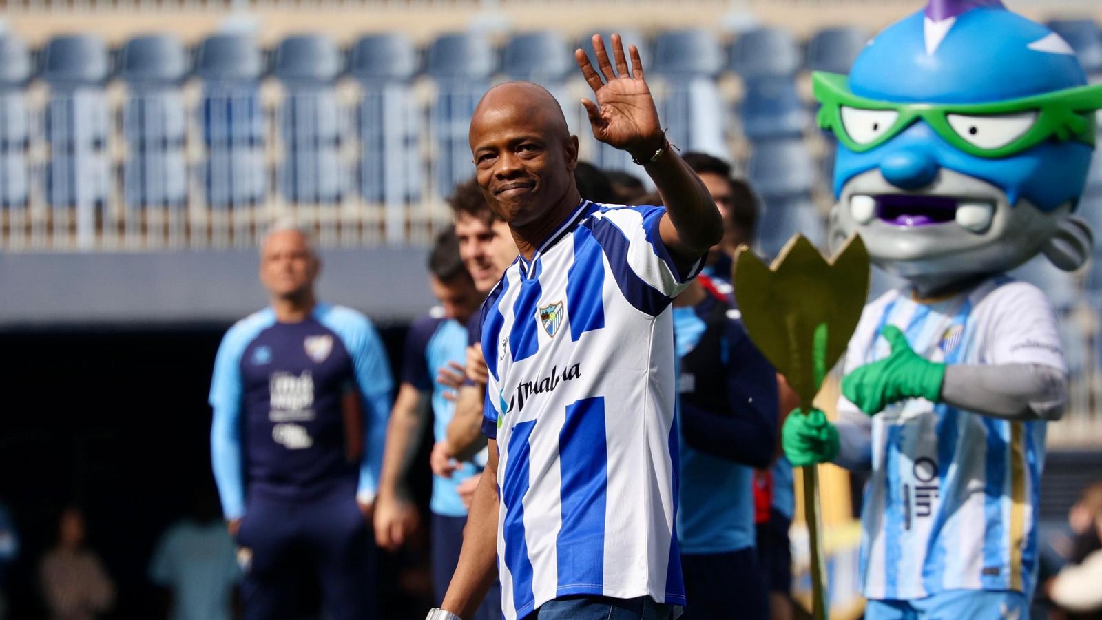 Darío Silva y Dely Valdés: las fotos del regreso de la Doble D a La Rosaleda