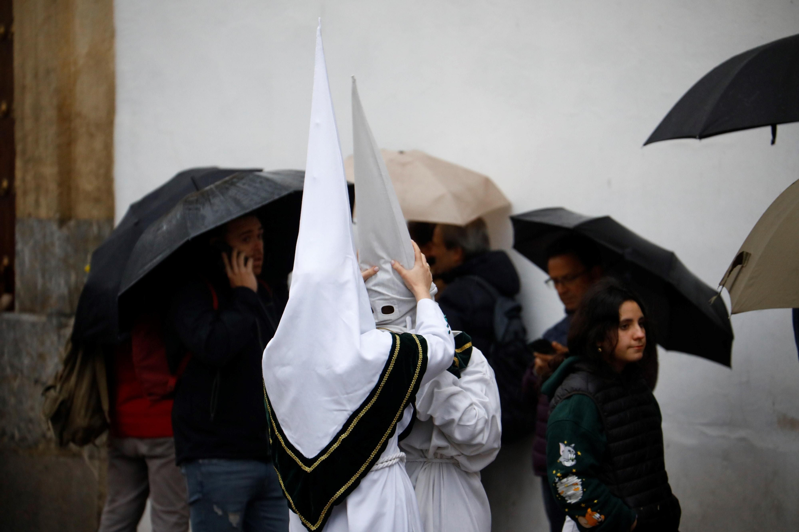 Las imágenes de la devoción ante la Virgen de la Paz en Capuchinos