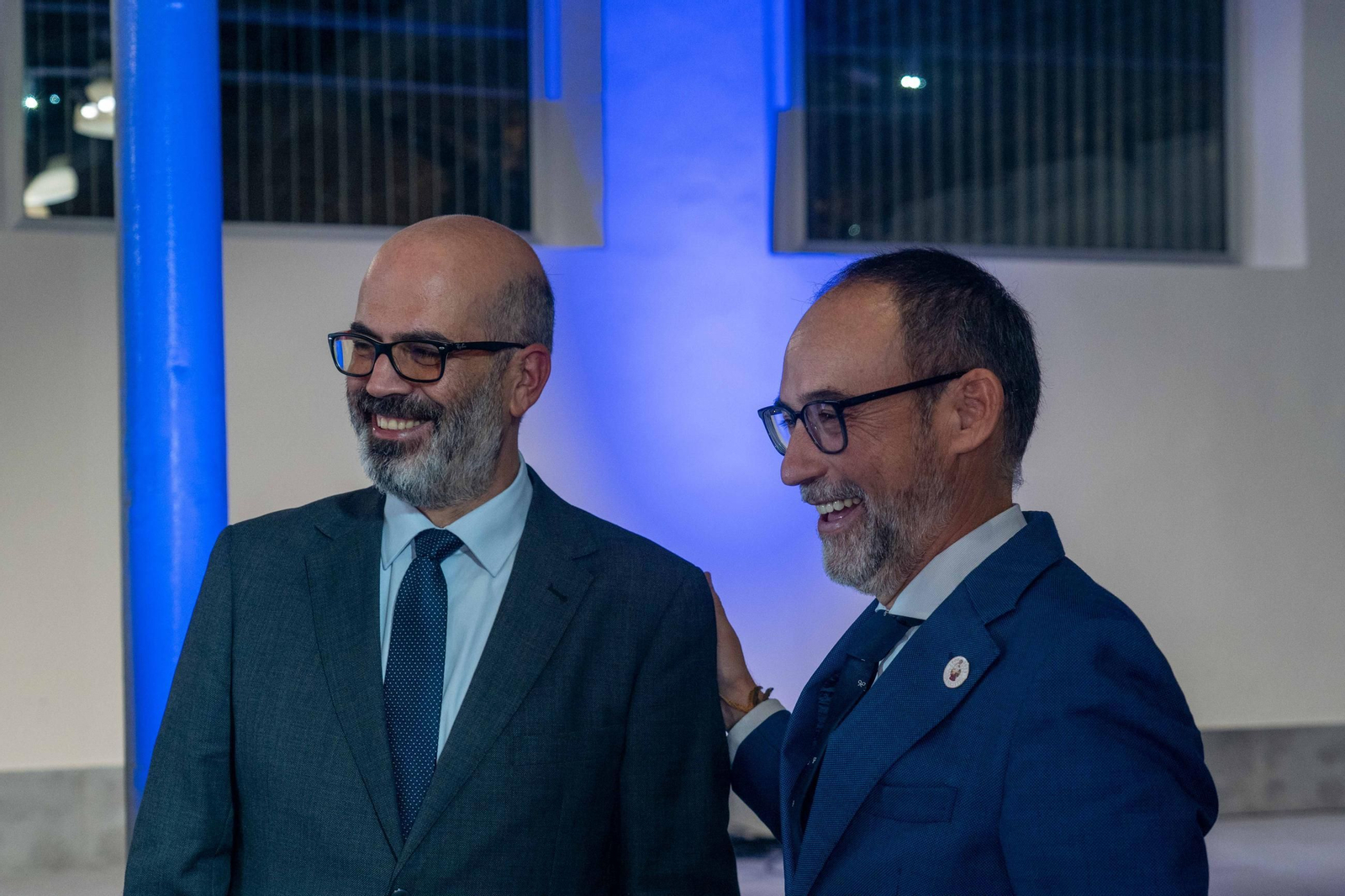 Imágenes de los invitados a la gala de los  37 premios Onubenses del Año