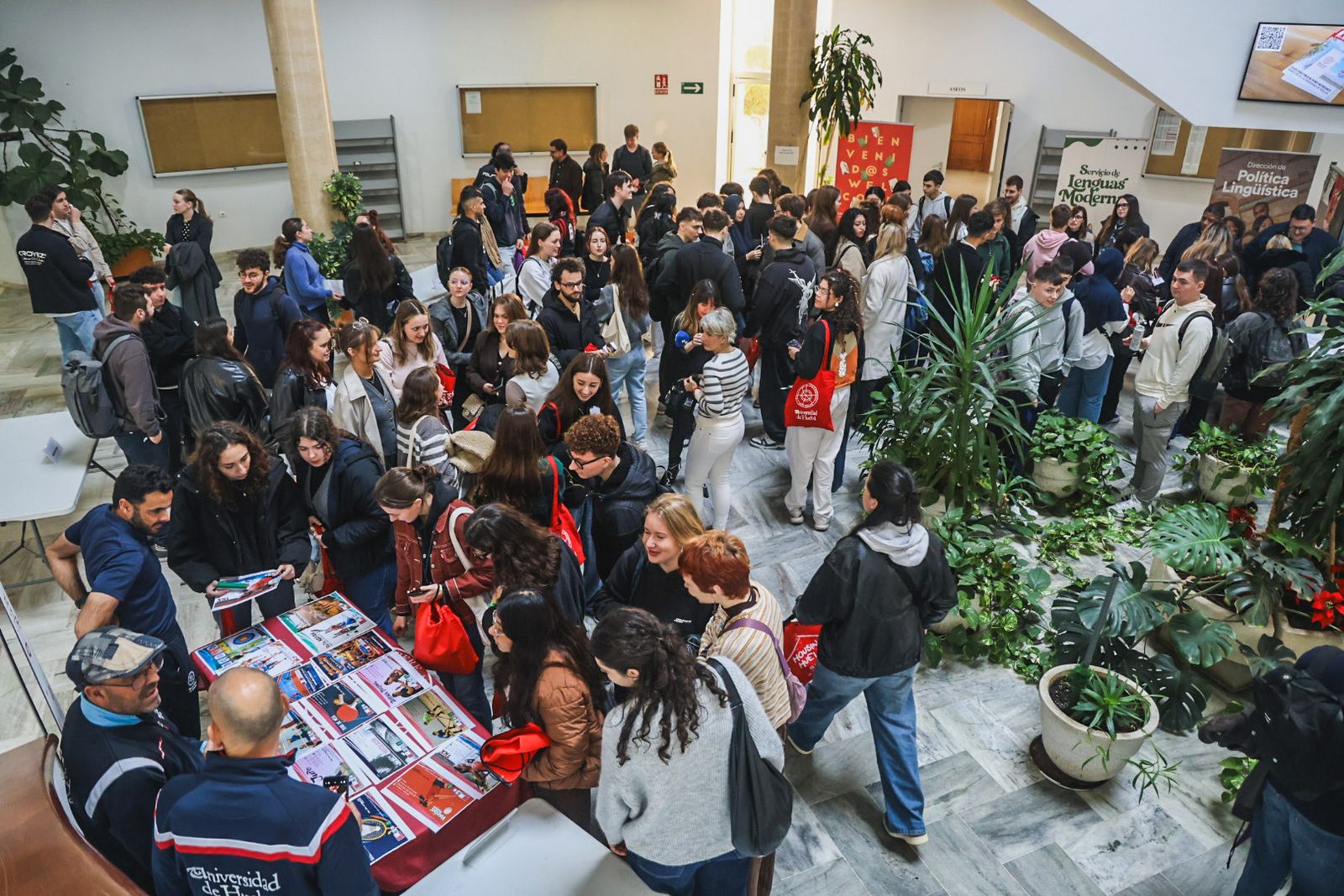 Fotografías de la llegada de estudiantes Erasmus a la Universidad de Huelva