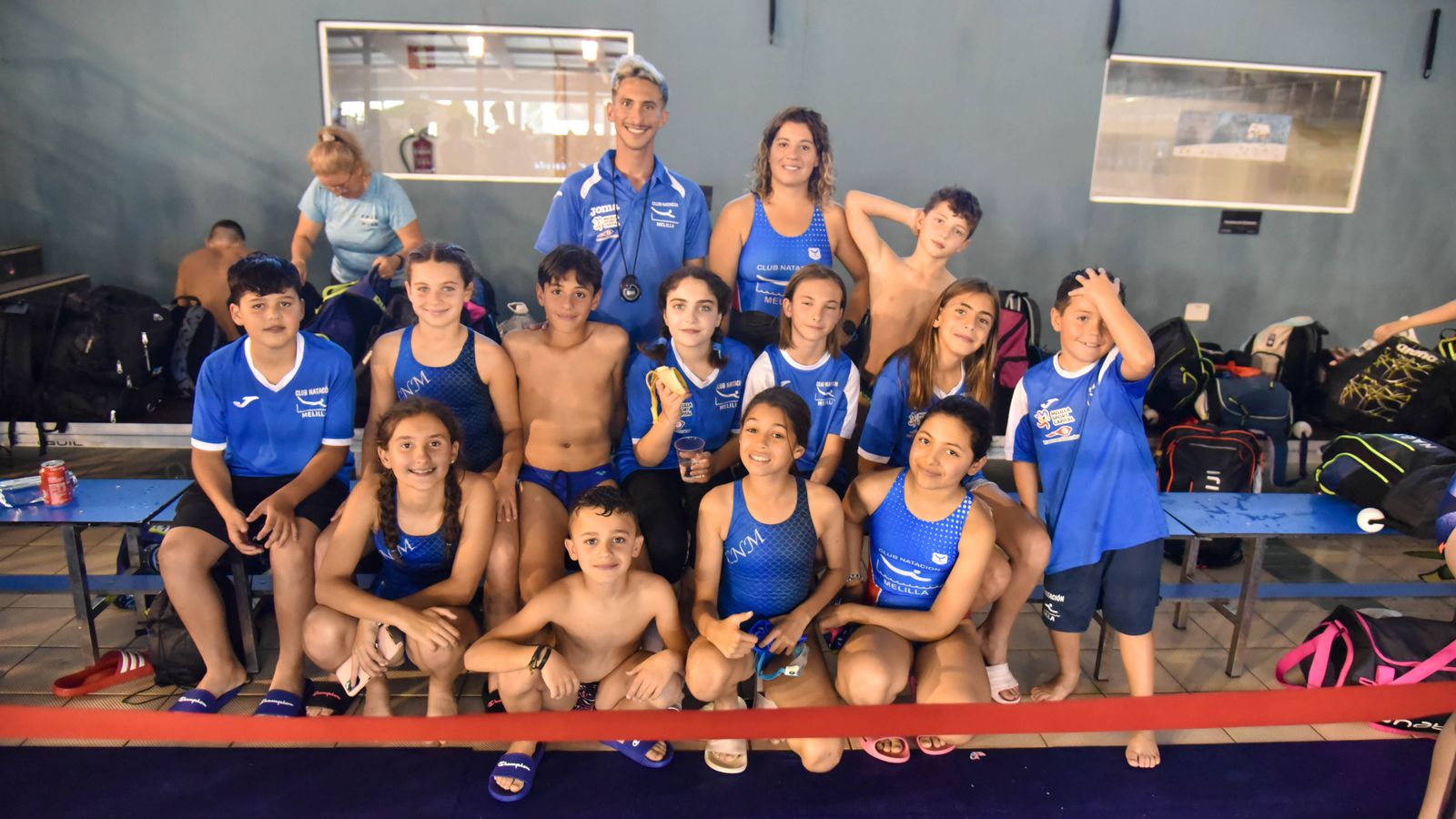 Las fotos de la primera jornada del IV Trofeo Natación ‘Villa de Los Barrios’