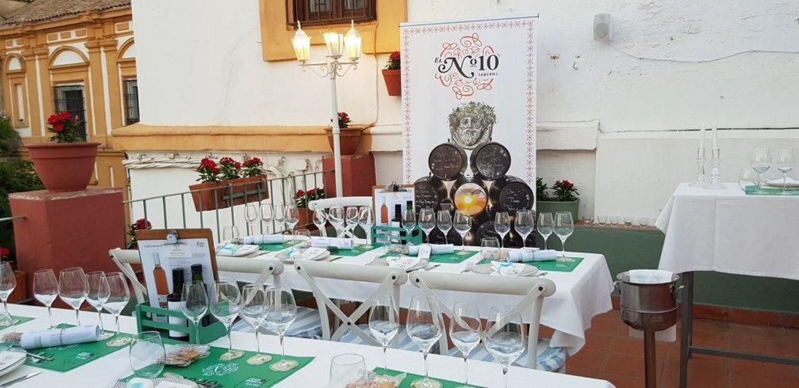 Terraza de Taberna El Nº10