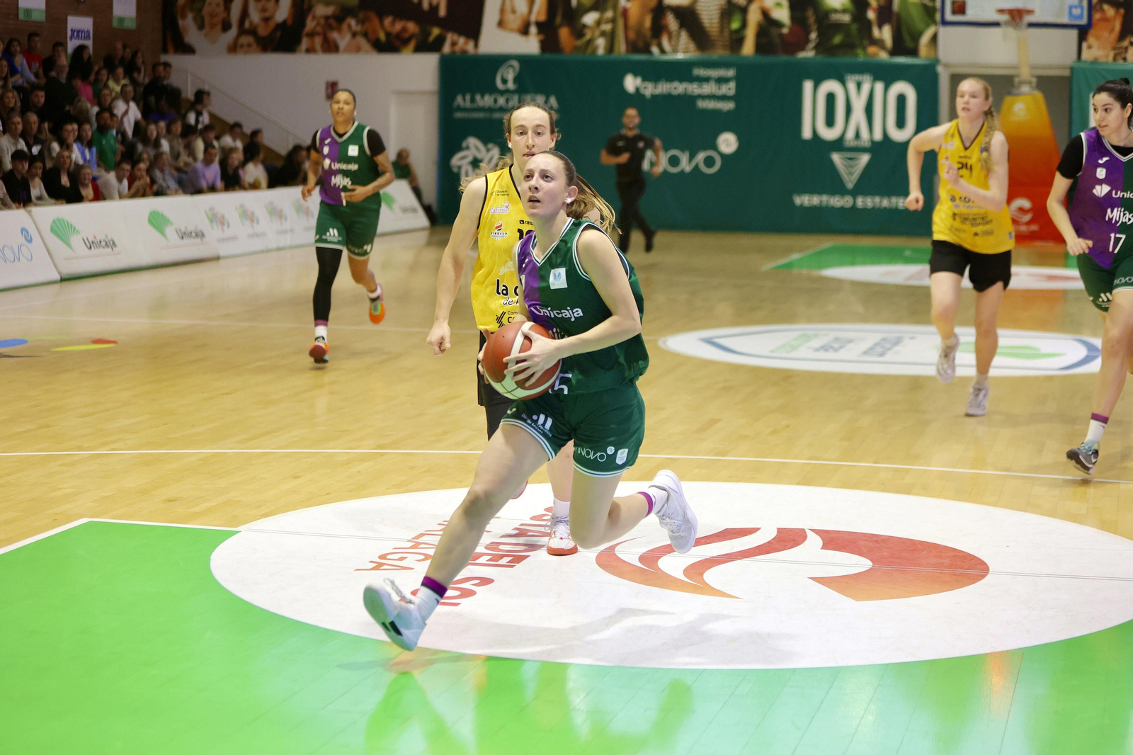 El Unicaja Mijas cede ante el Paterna
